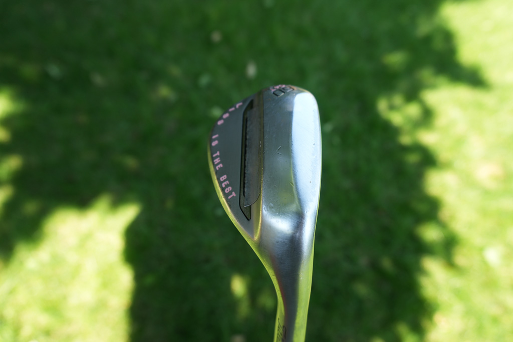 Head to Head: Callaway Apex CF '16, Mizuno JPX-900 Forged and