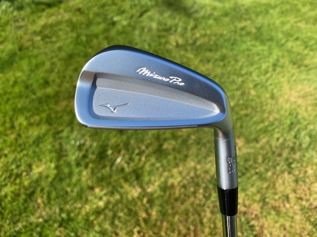 Three Swing Challenge: Can Srixon do it again? Testing ZXi5 irons