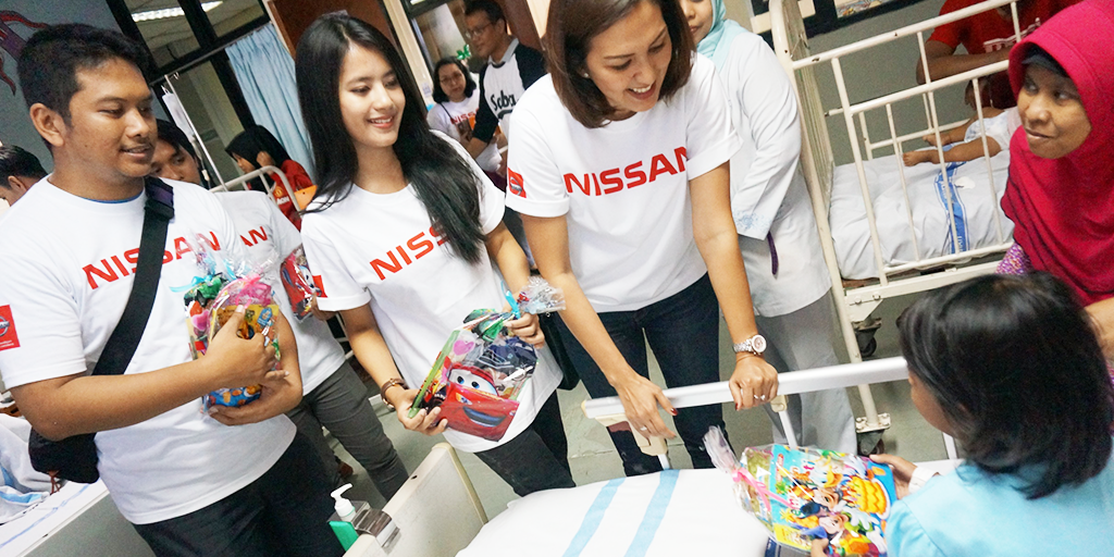 Nissan Ajak Karyawan Volunteering di Rumah Sakit