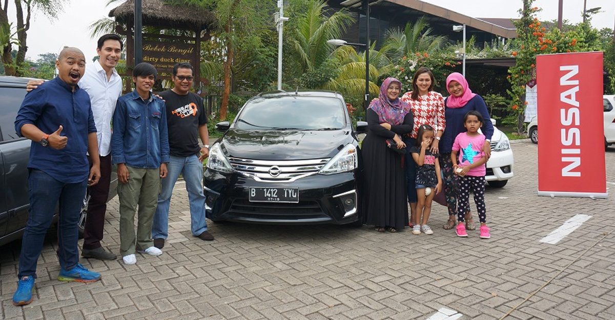 pemenang sosmed grand livina makan siang donna darius