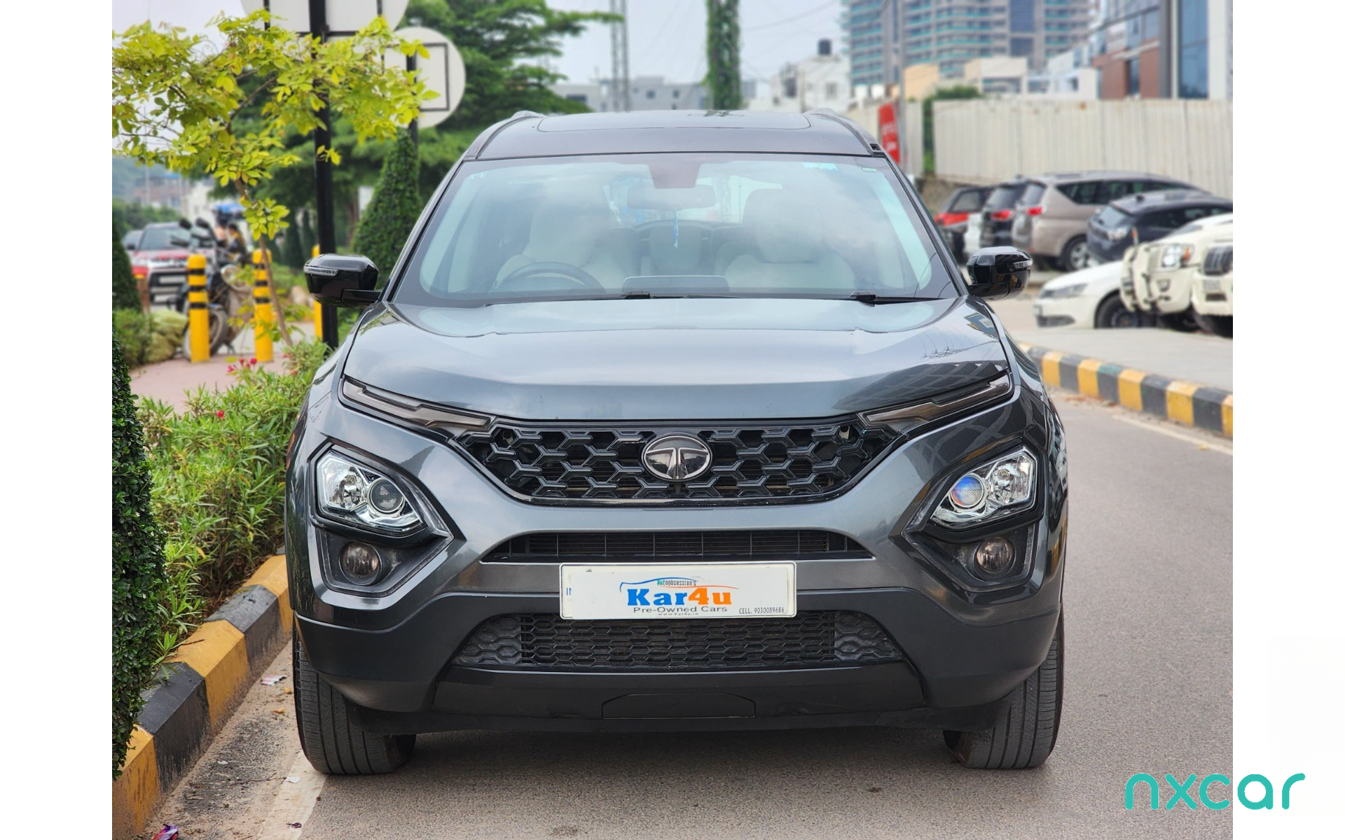 Tata Safari