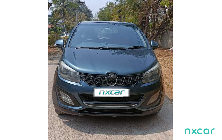 Mahindra Marazzo
