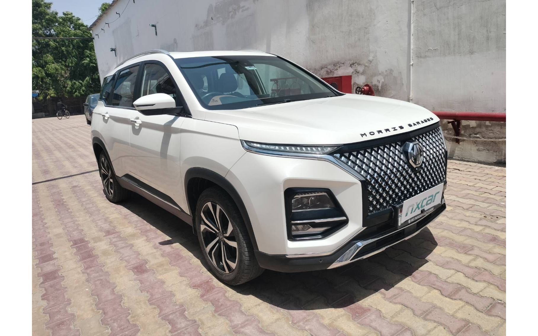MG Hector