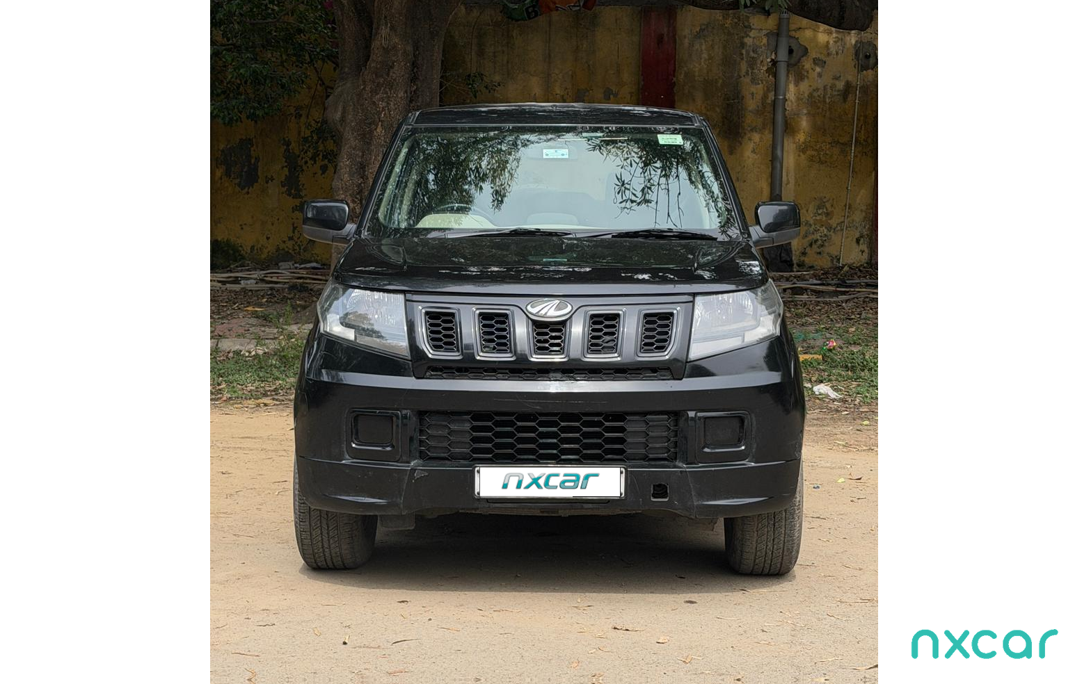 Mahindra TUV300