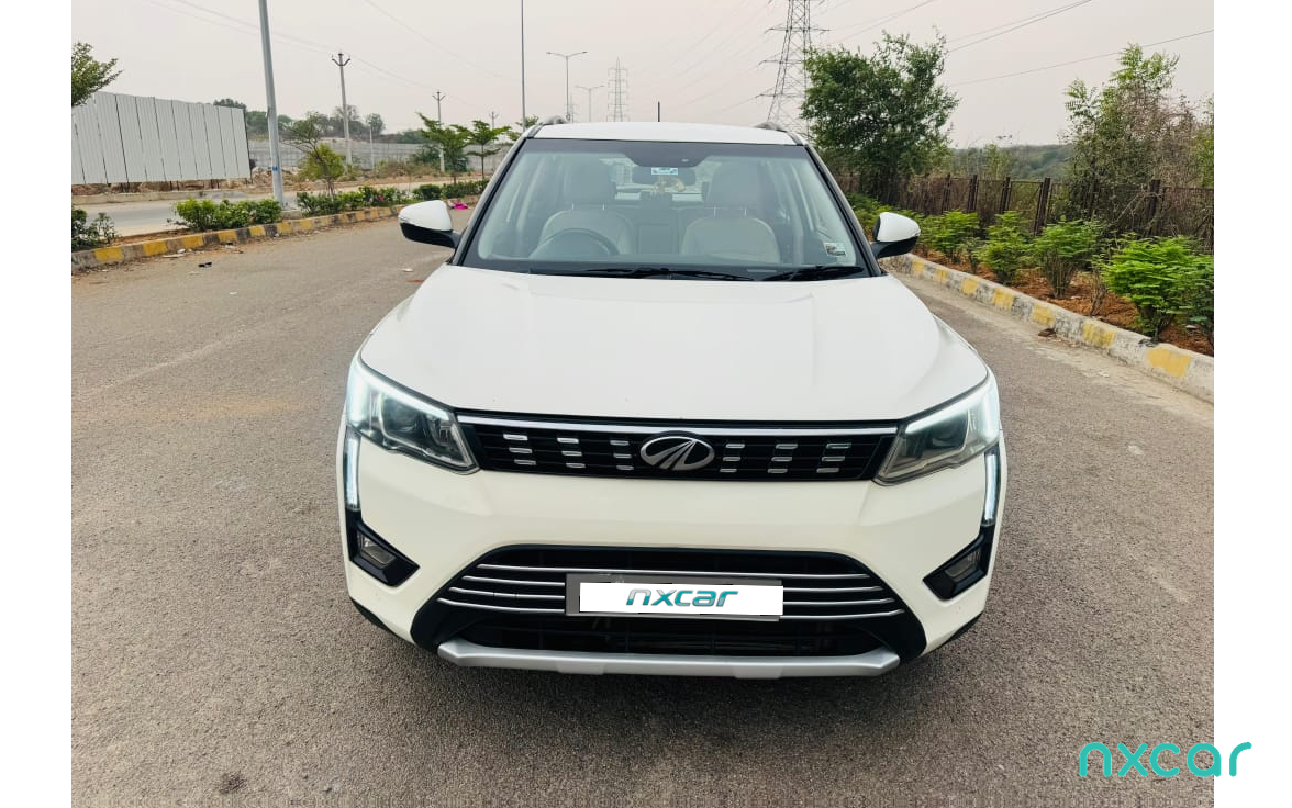 Mahindra XUV300
