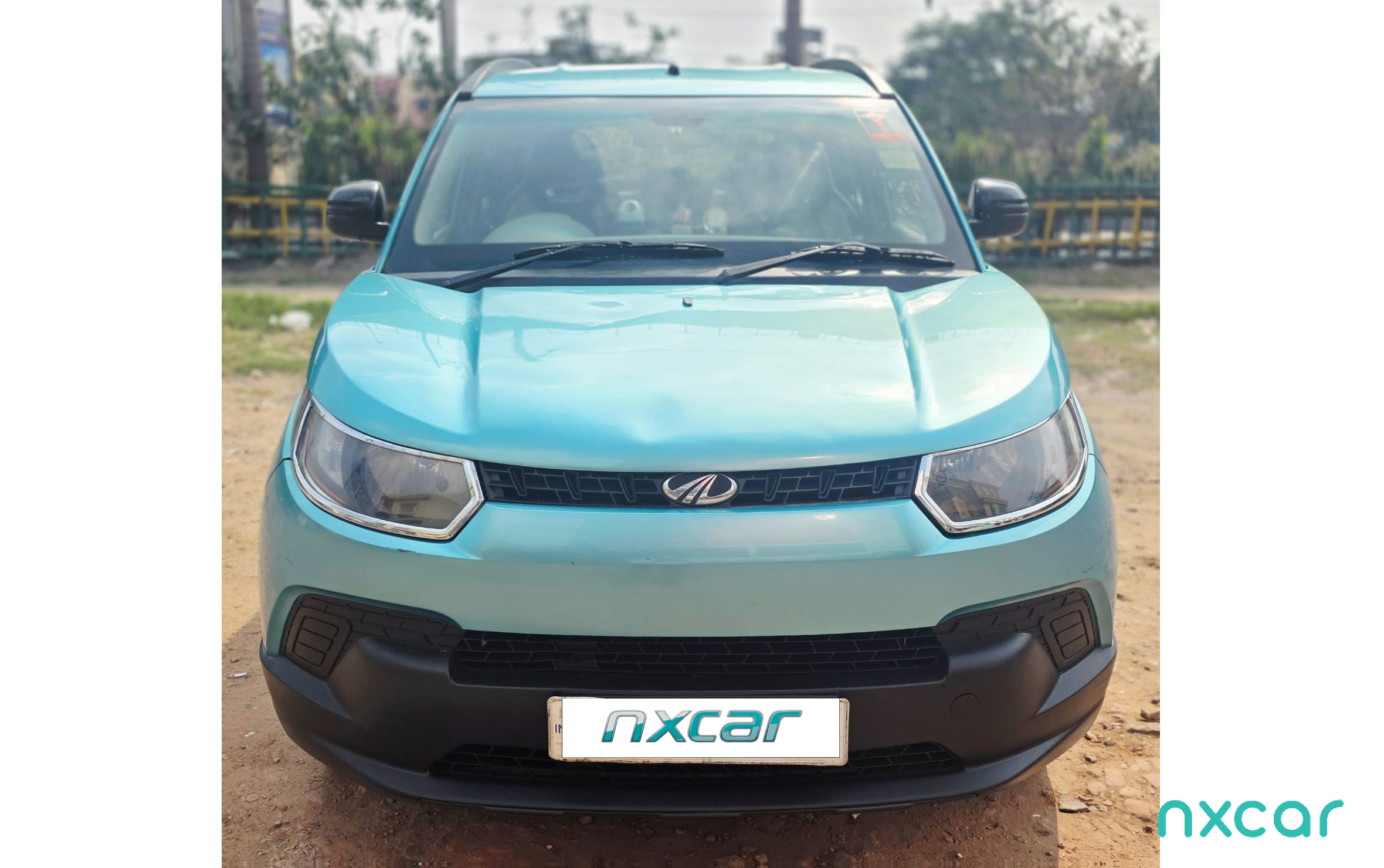 Mahindra KUV100