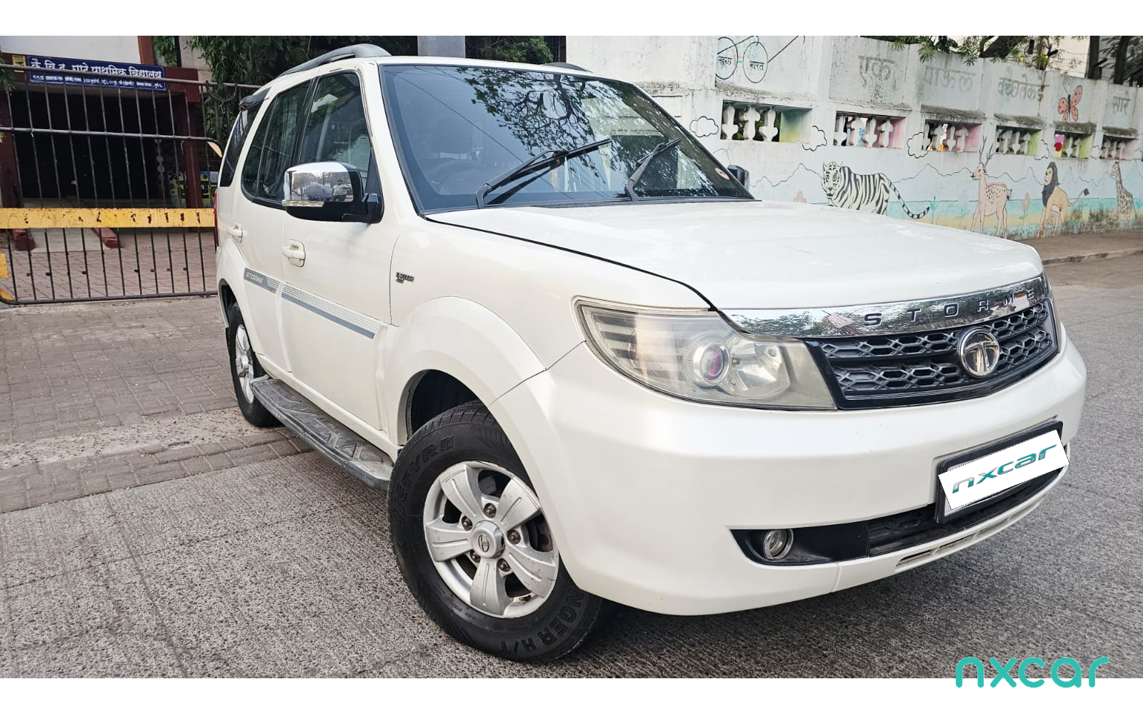 Tata Safari Storme