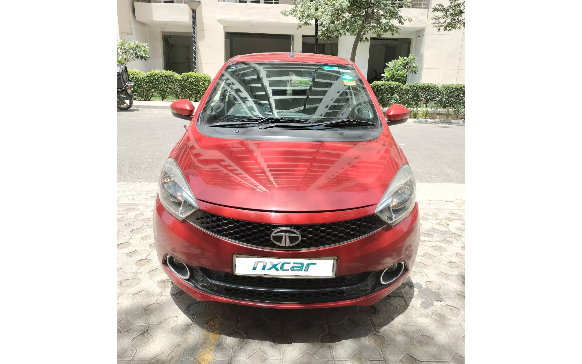 Tata Tiago