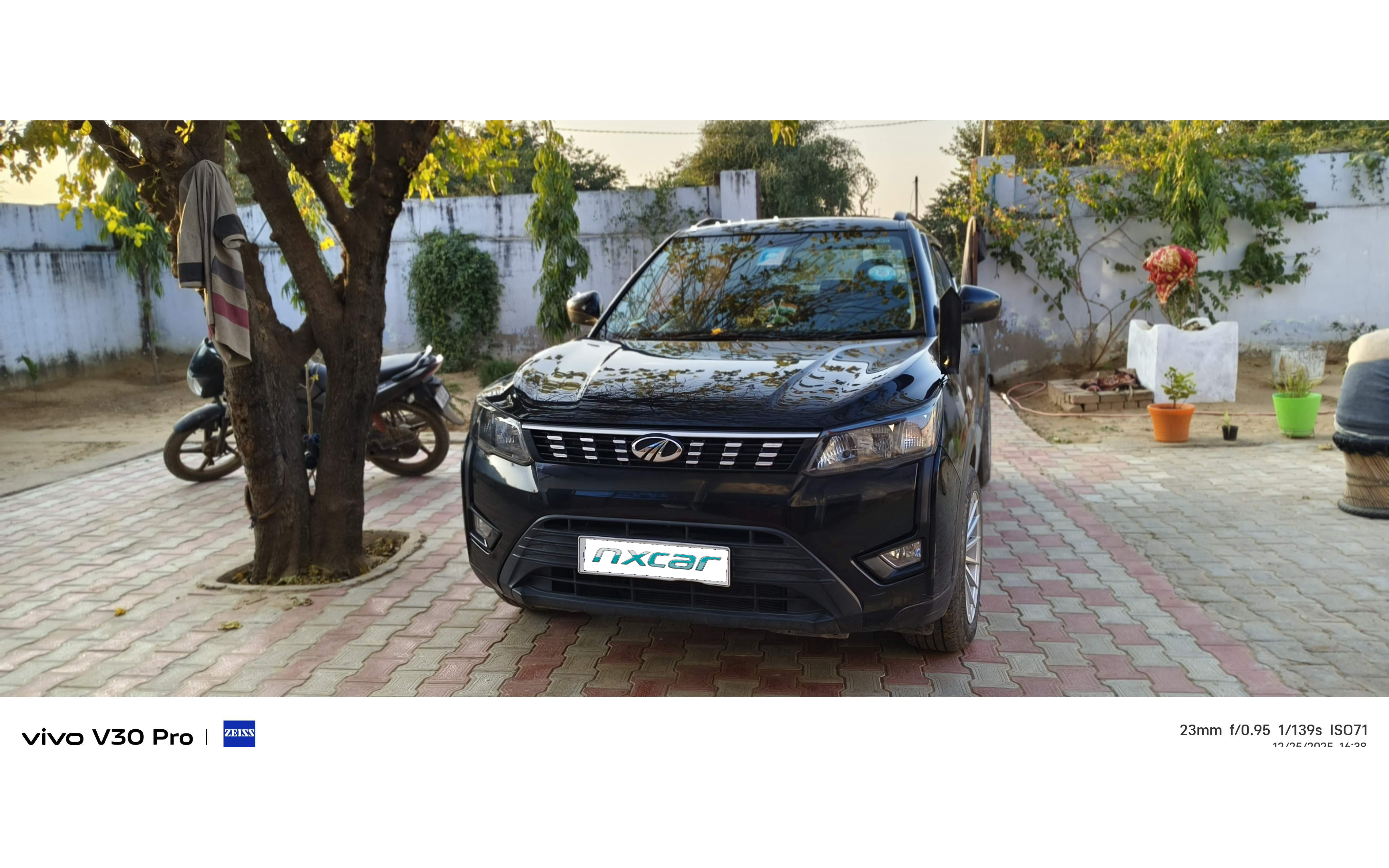 Mahindra XUV300