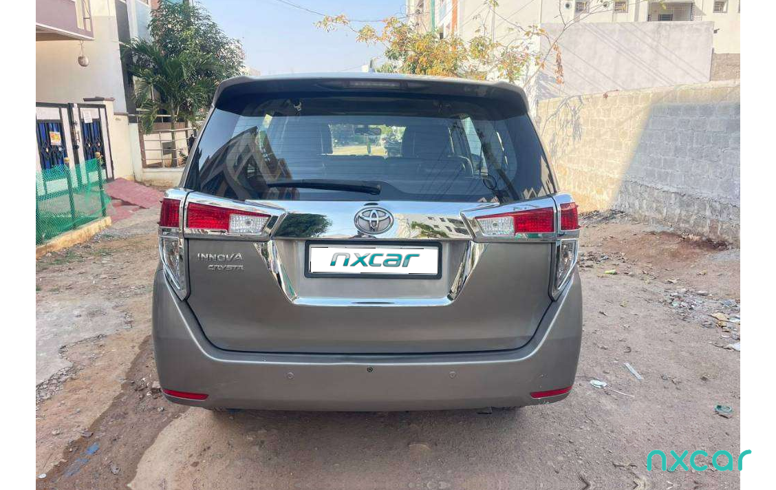 Toyota Innova Crysta