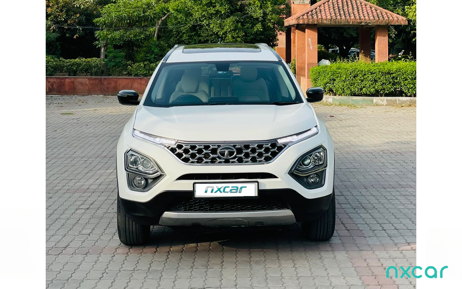 Tata Safari