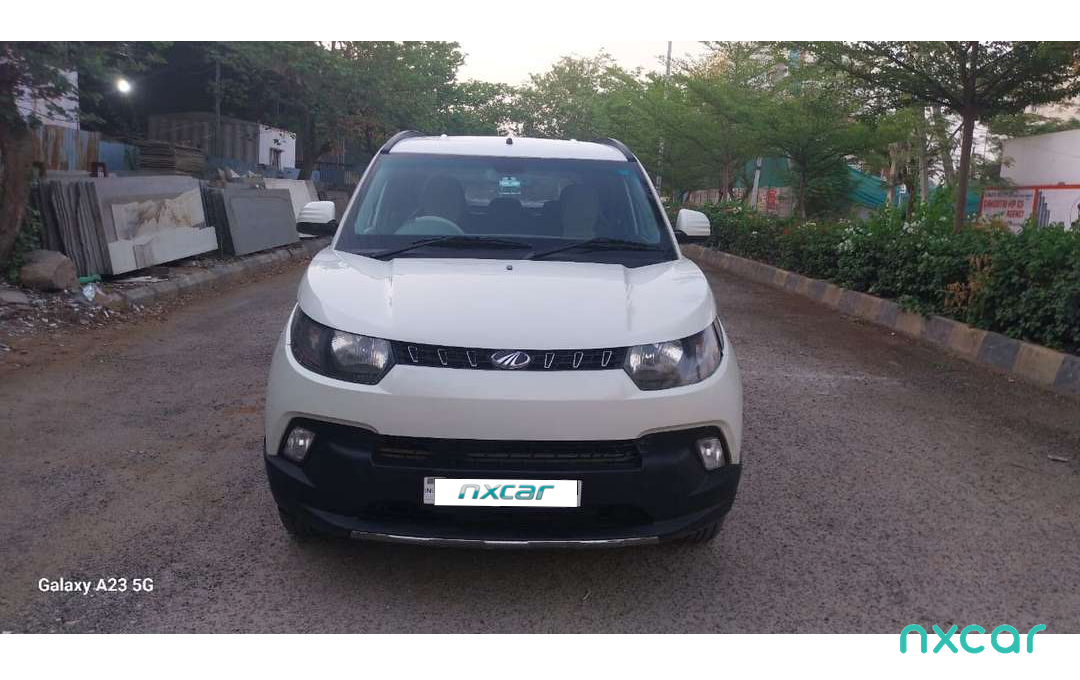 Mahindra KUV100