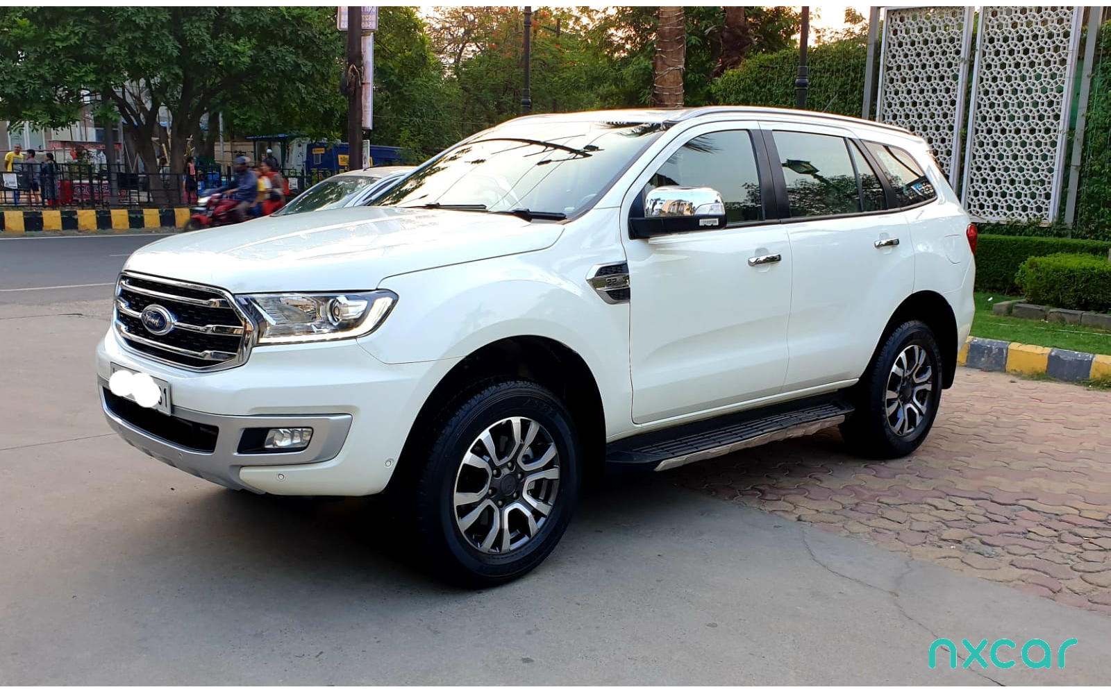 Ford Endeavour