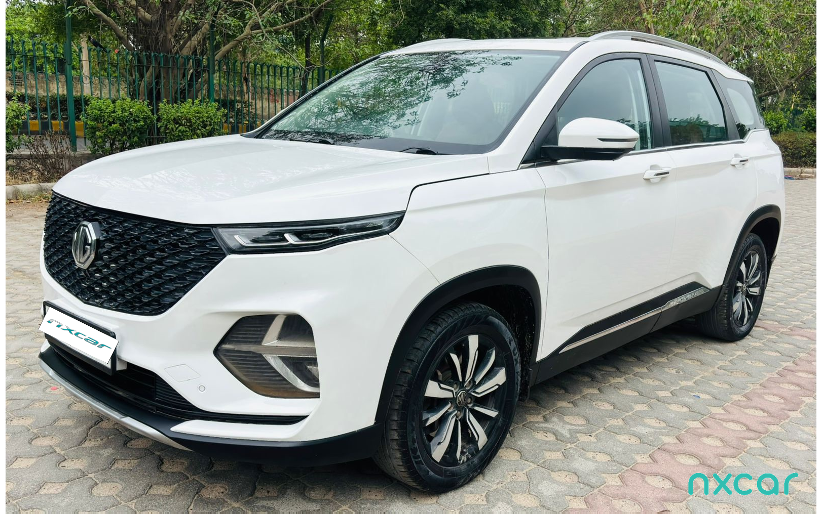 MG Hector Plus