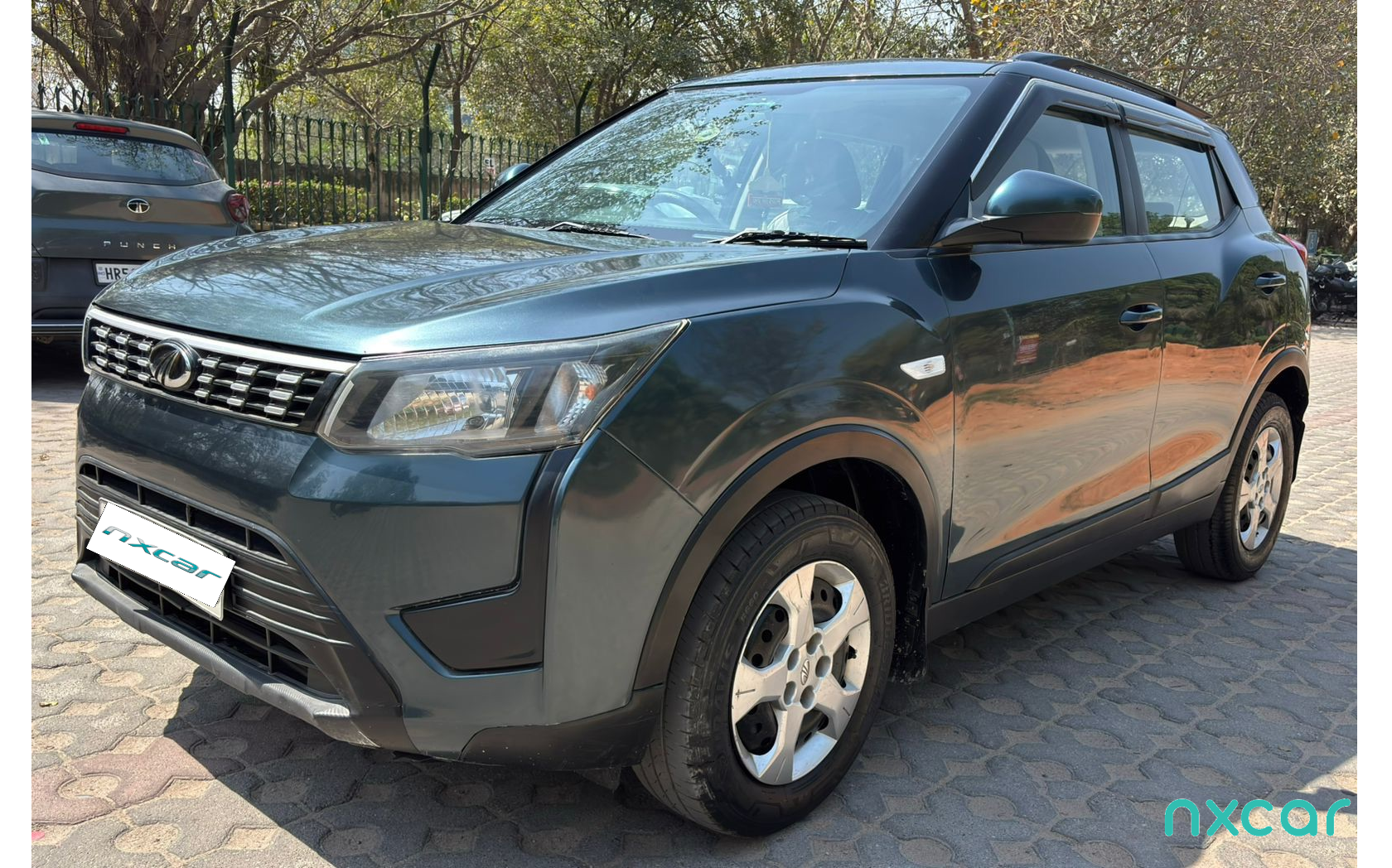 Mahindra XUV300