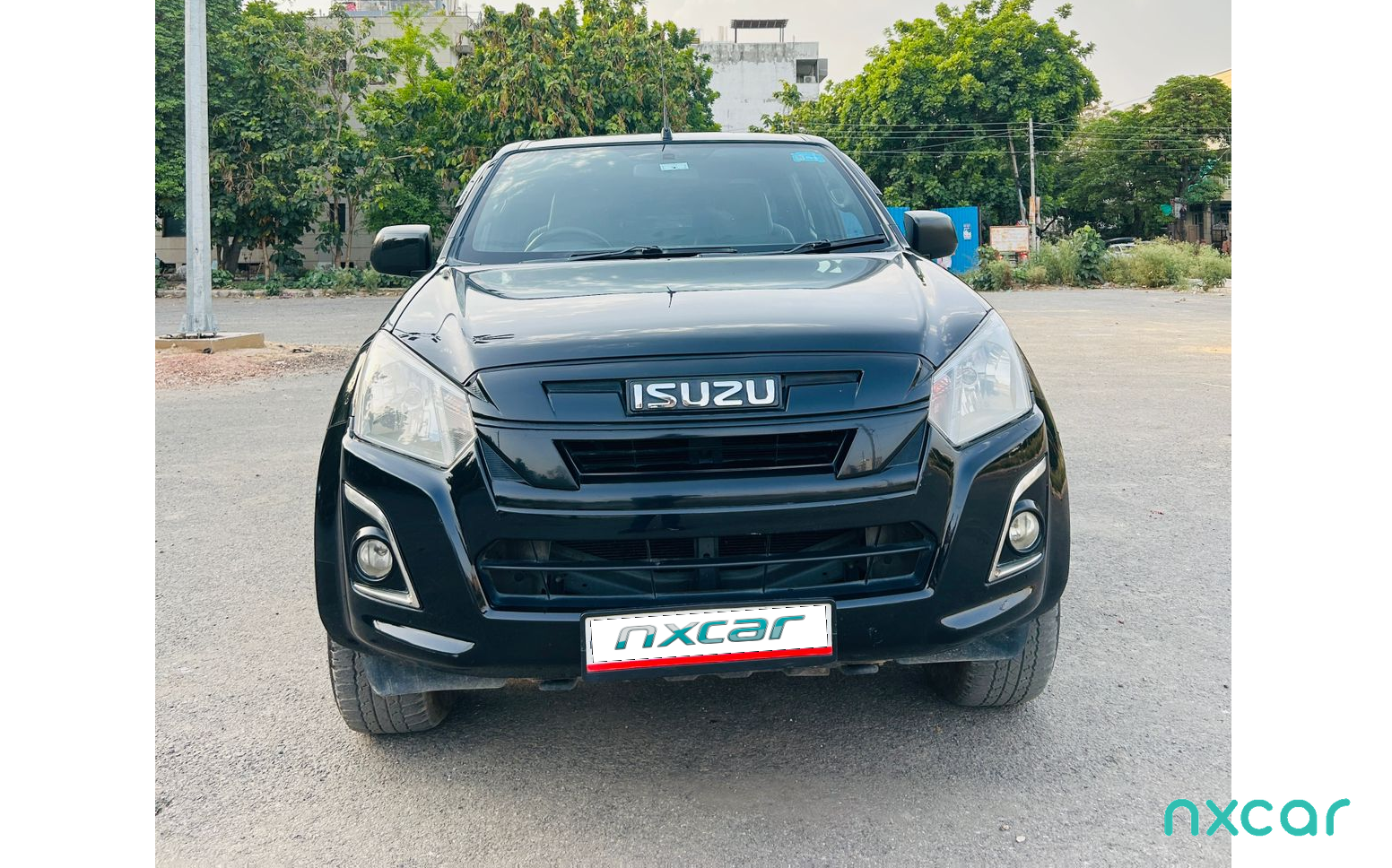 Isuzu S-CAB