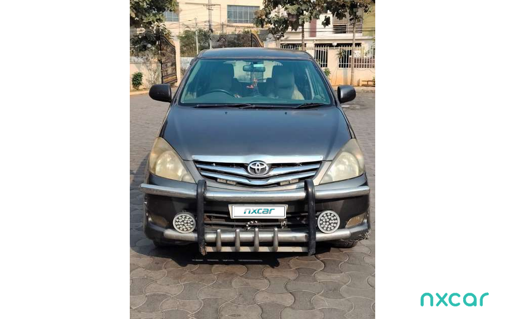 Toyota Innova