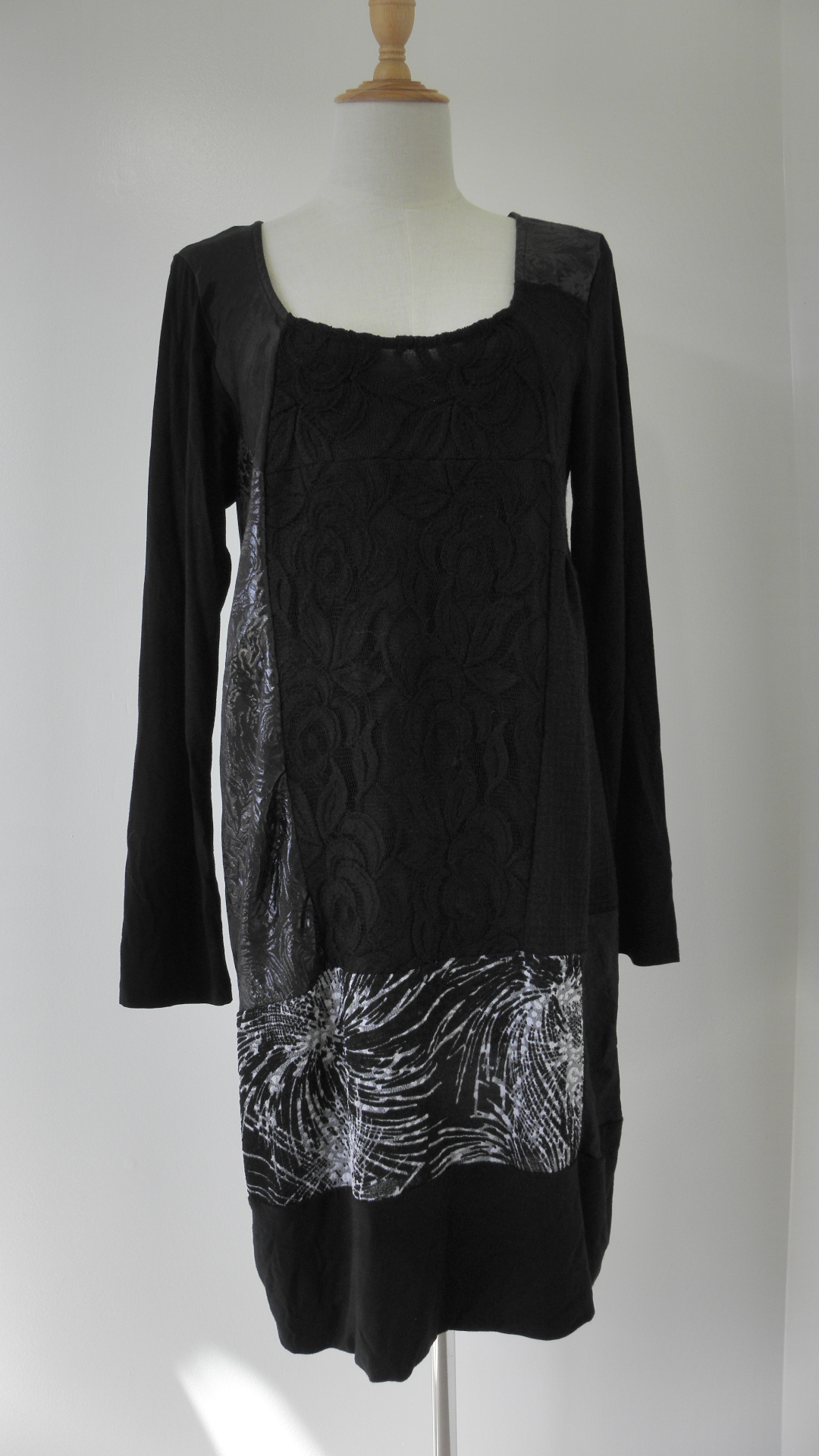 Cherry Blasko Dress size 10