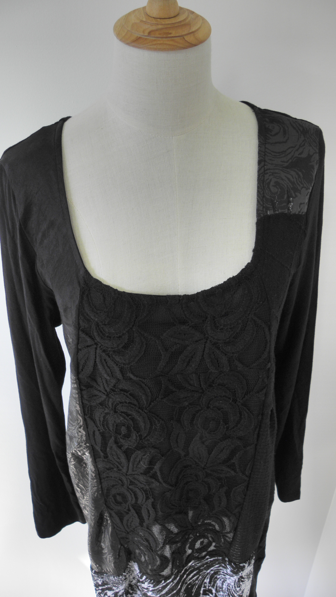 Cherry Blasko Dress size 10, image 2