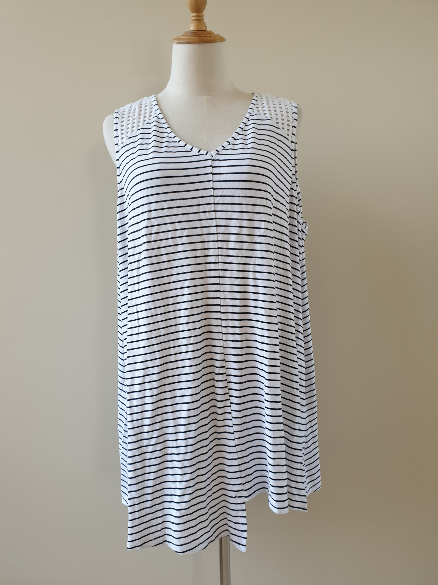Virtuelle Tunic Top size M / 18