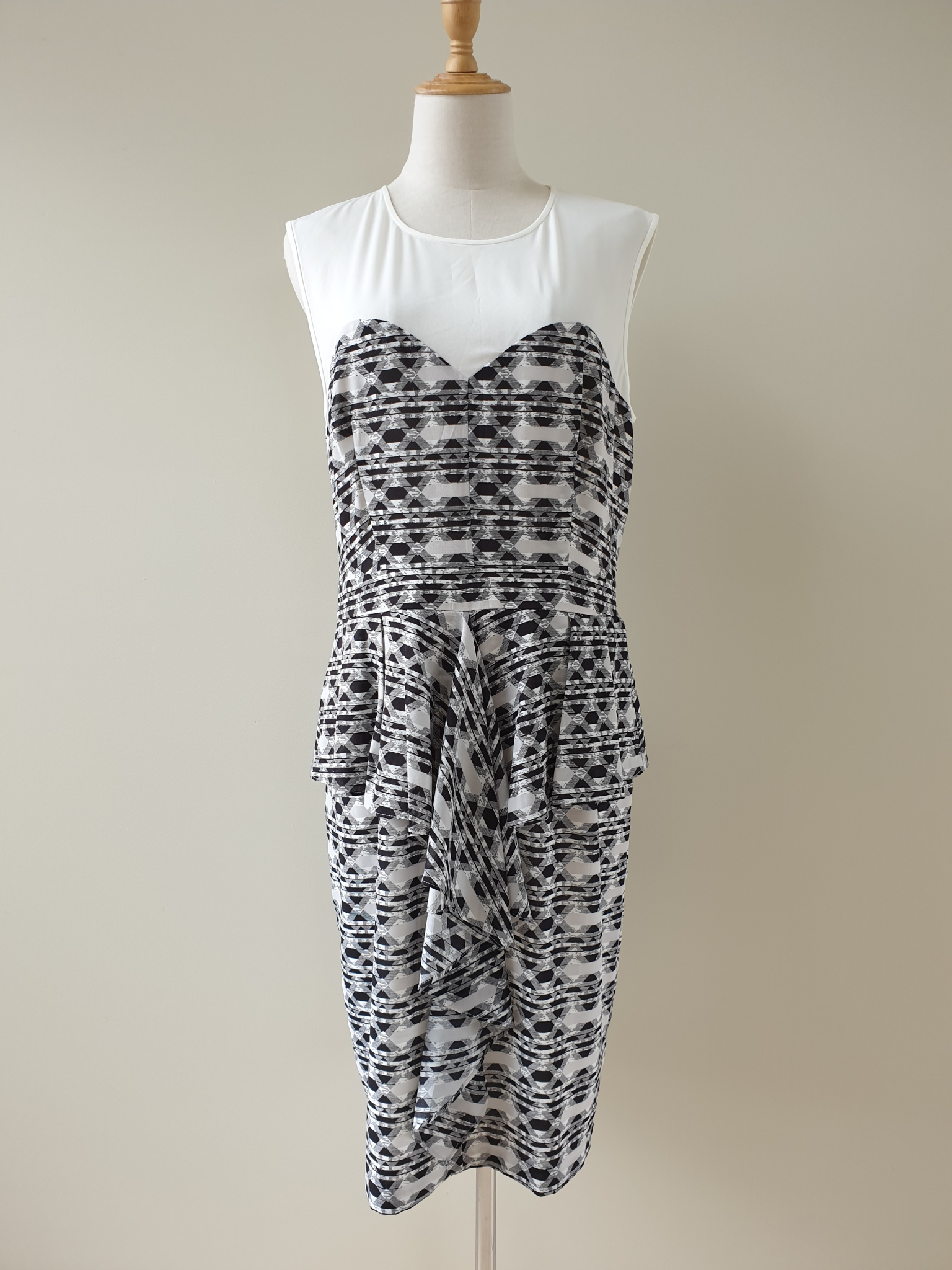 Country Road Dress Size 14, image 2