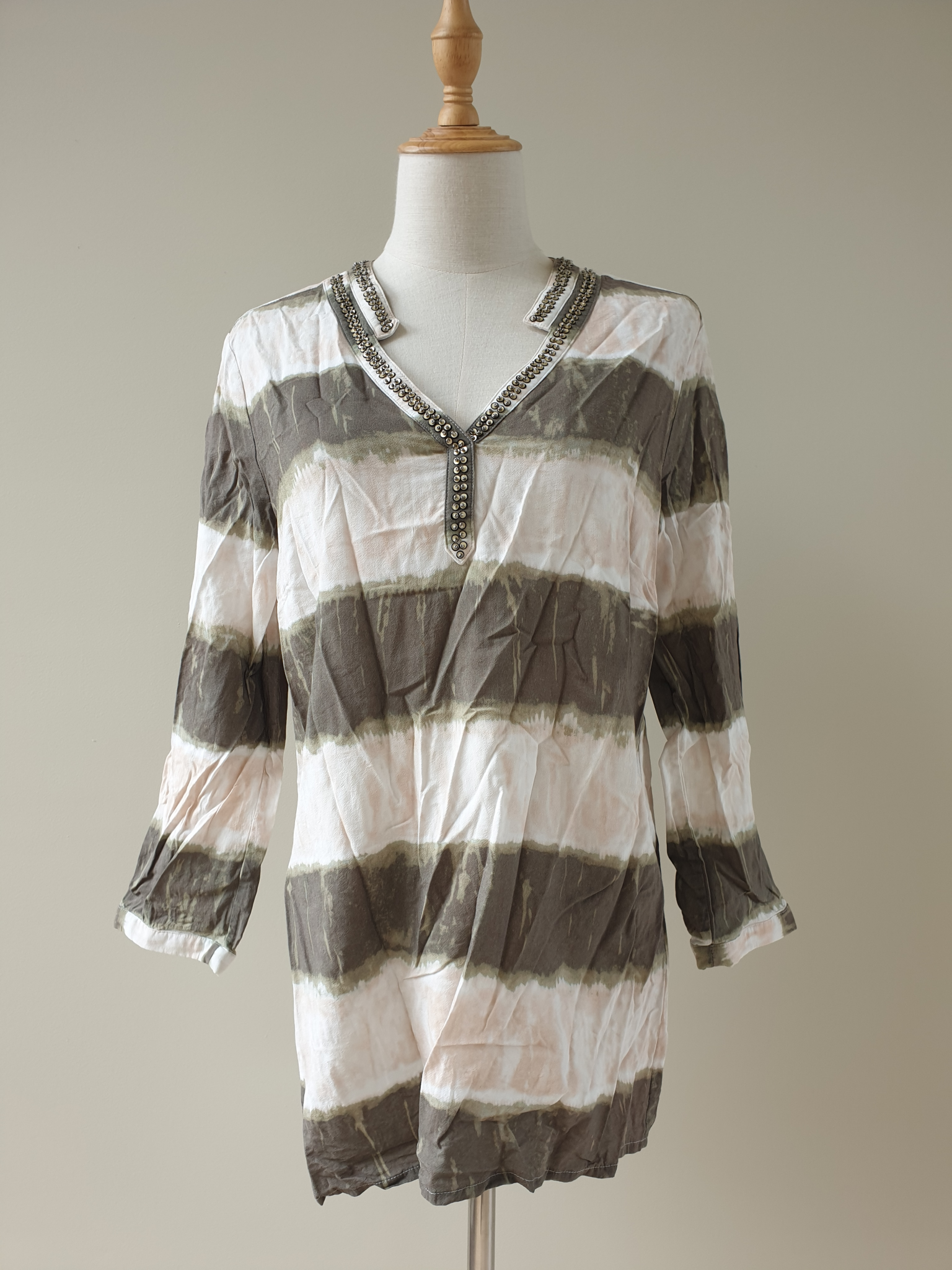 Verge Elysium Shirt size 10