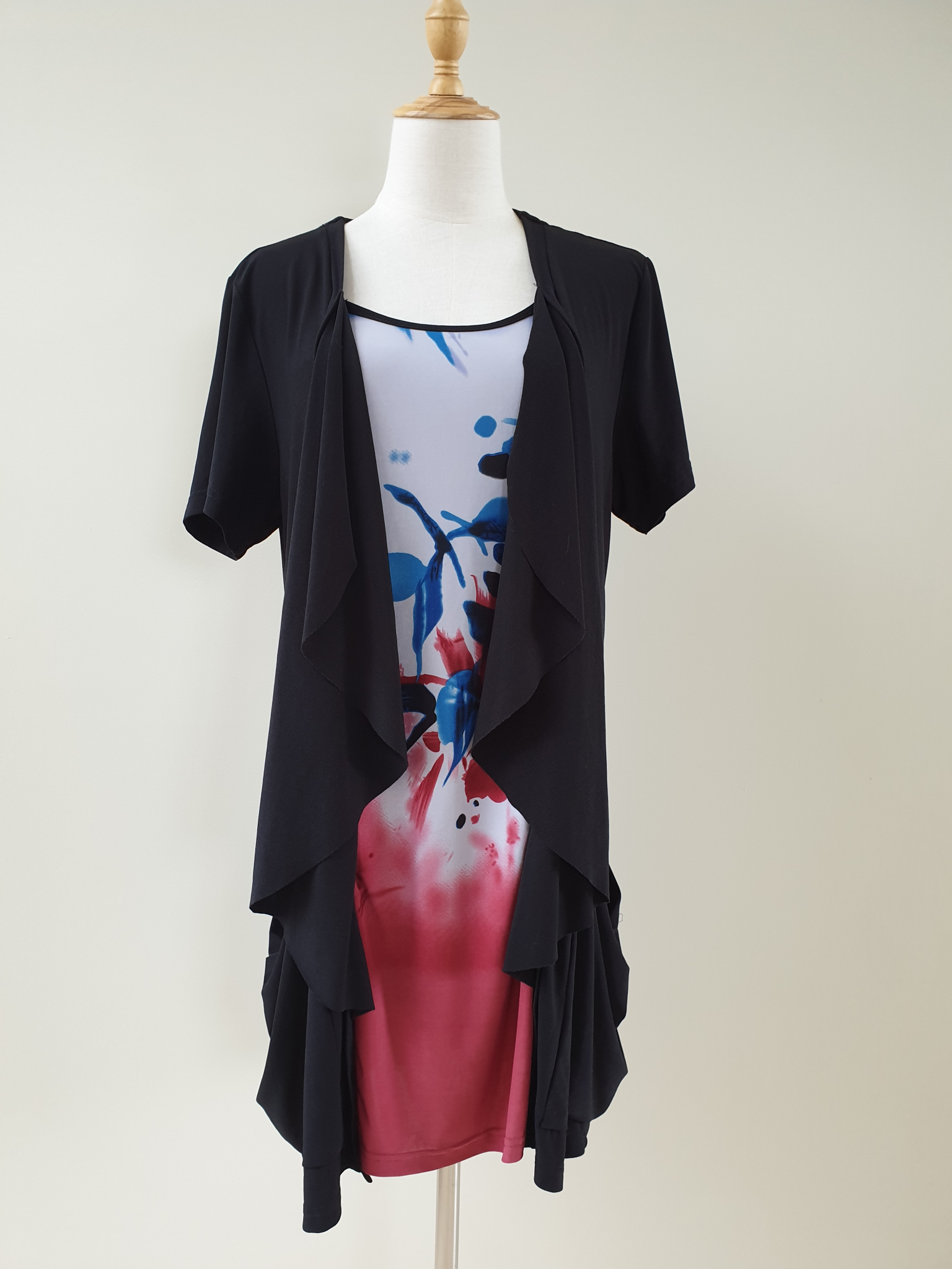 MERRIC Tunic Top 16 MERRIC