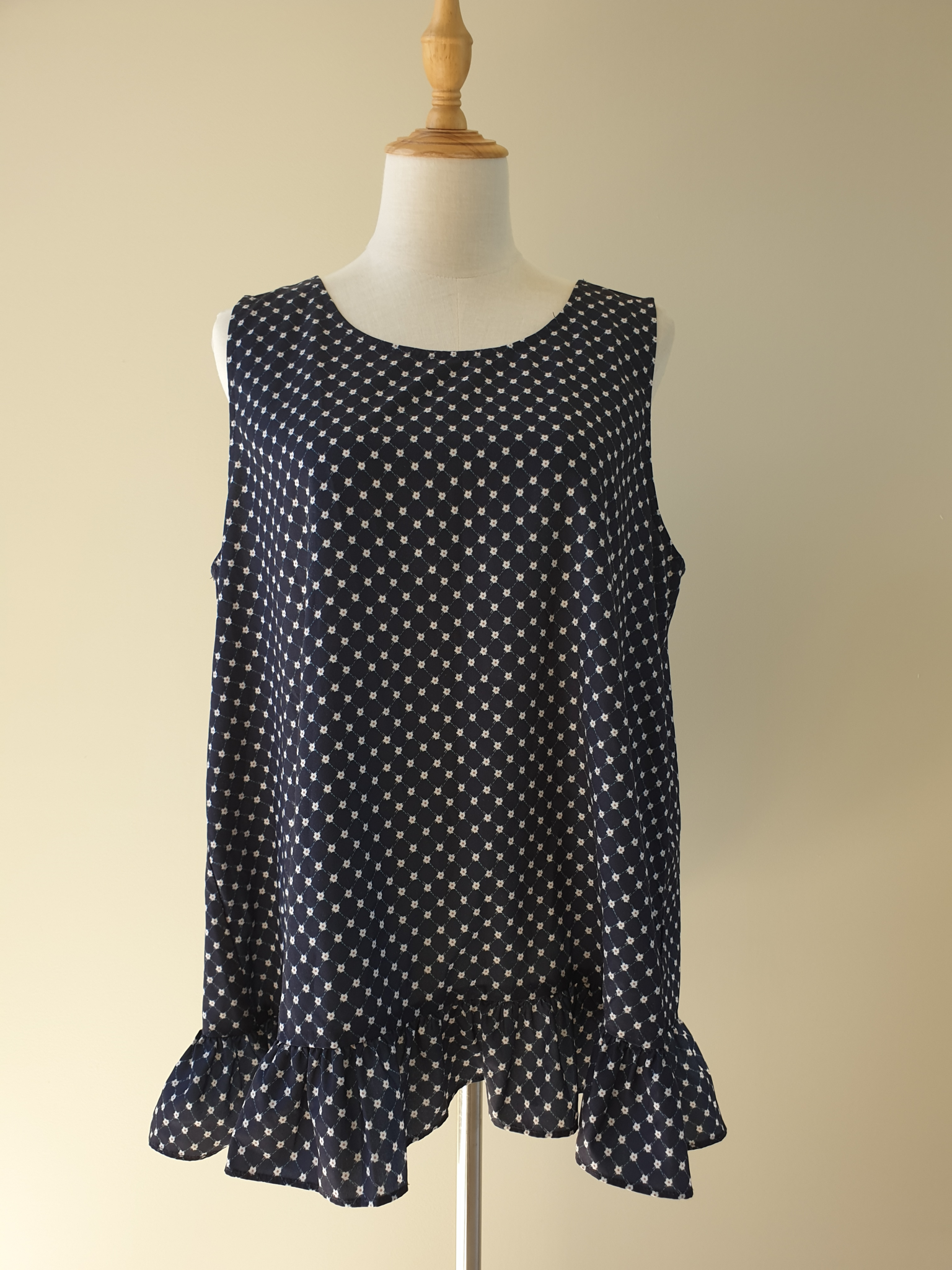 Zest Top Size 14