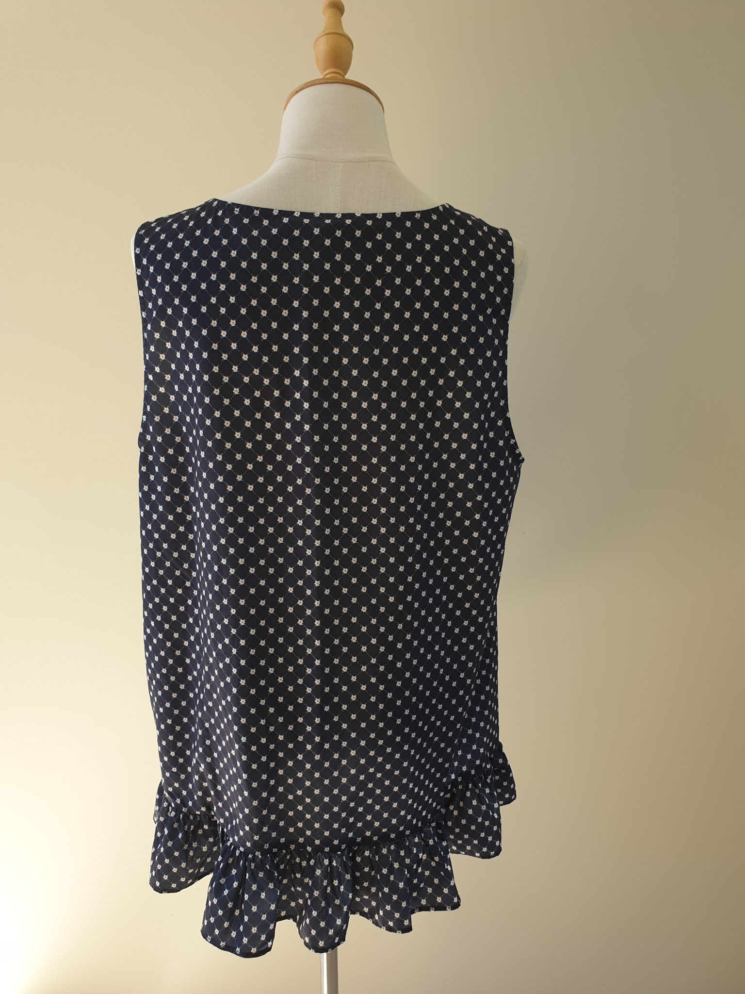 Zest Top Size 14, image 4