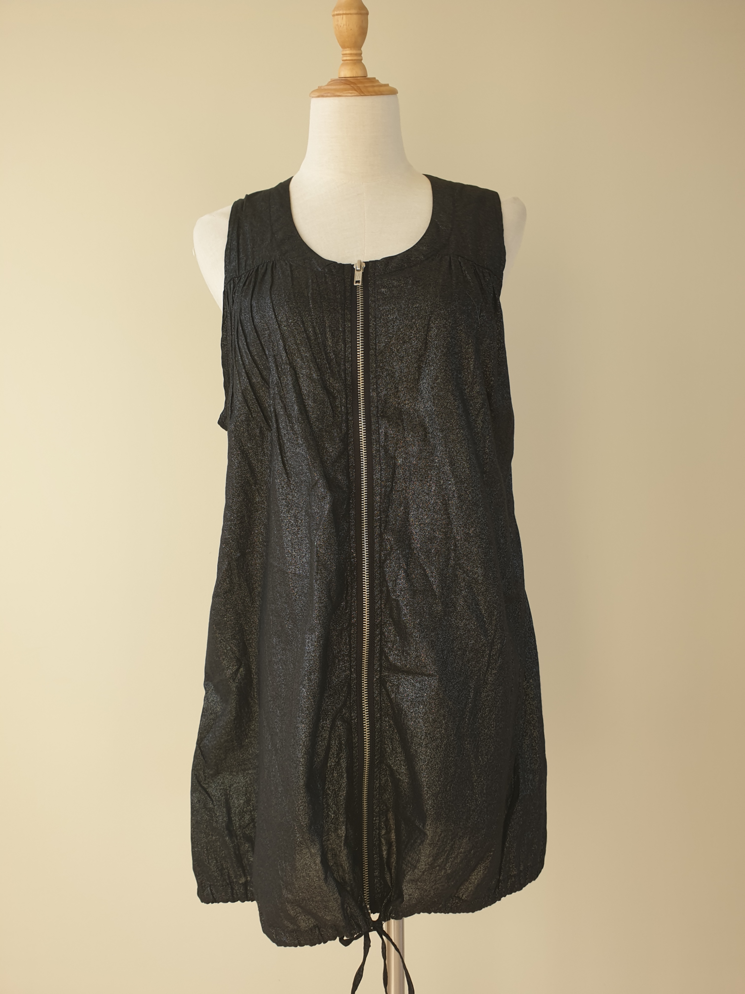 Lower Tunic size M