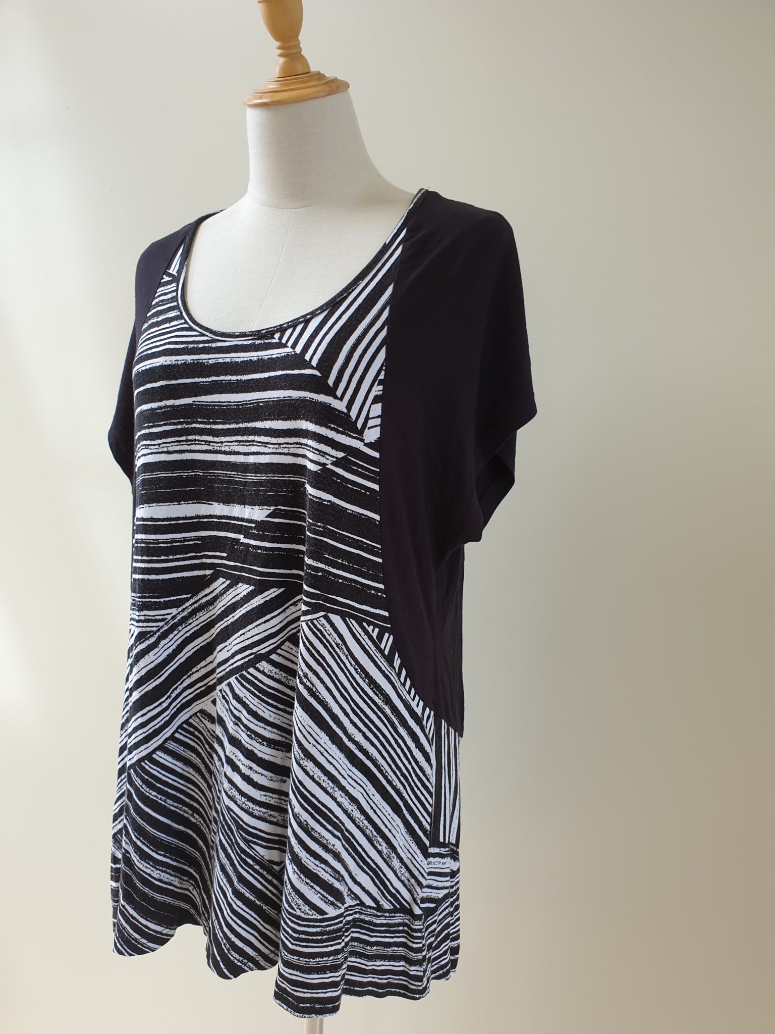 Virtuelle Tunic Top size 14-16, image 2