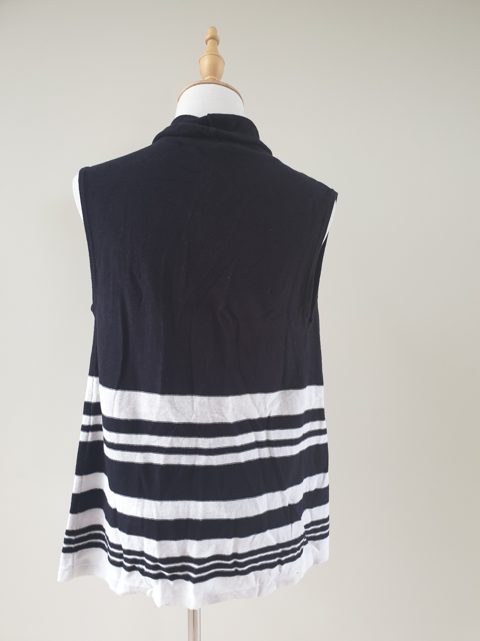 Trenery Silk Blend Shrug size 10, image 4