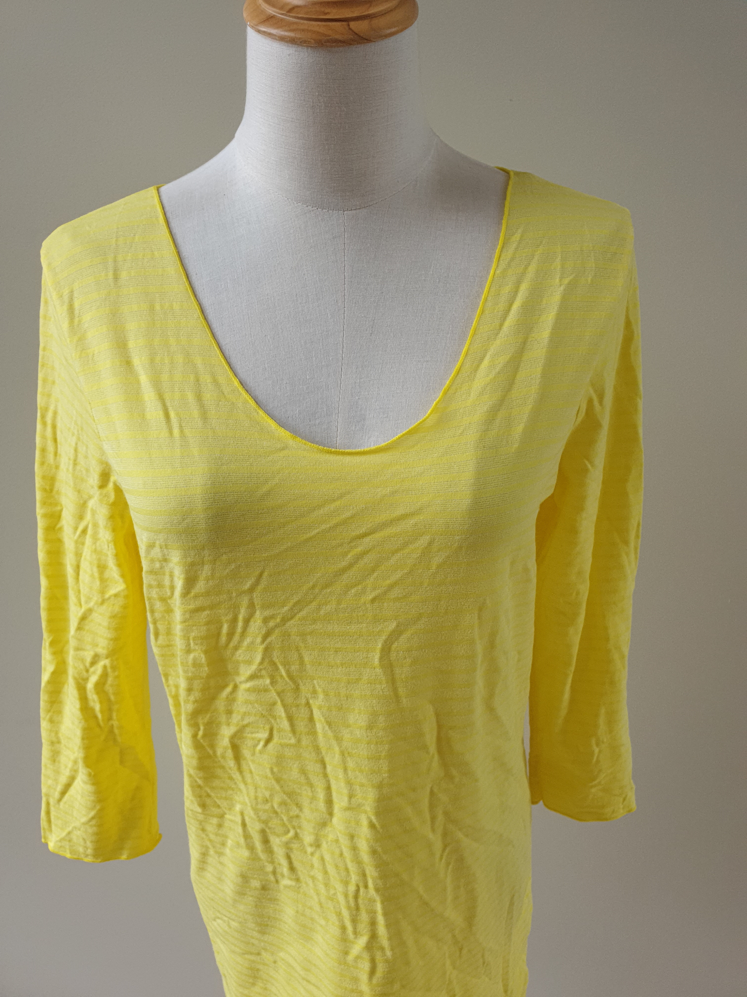 Vigorella Top size 10, image 3