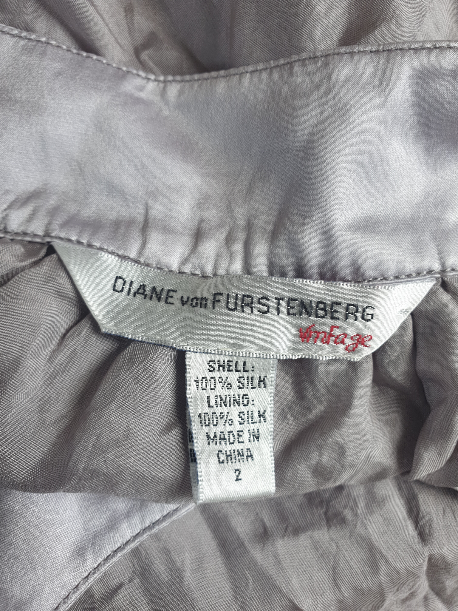 Diane Von Furstenberg Silk Top size 8, image 5