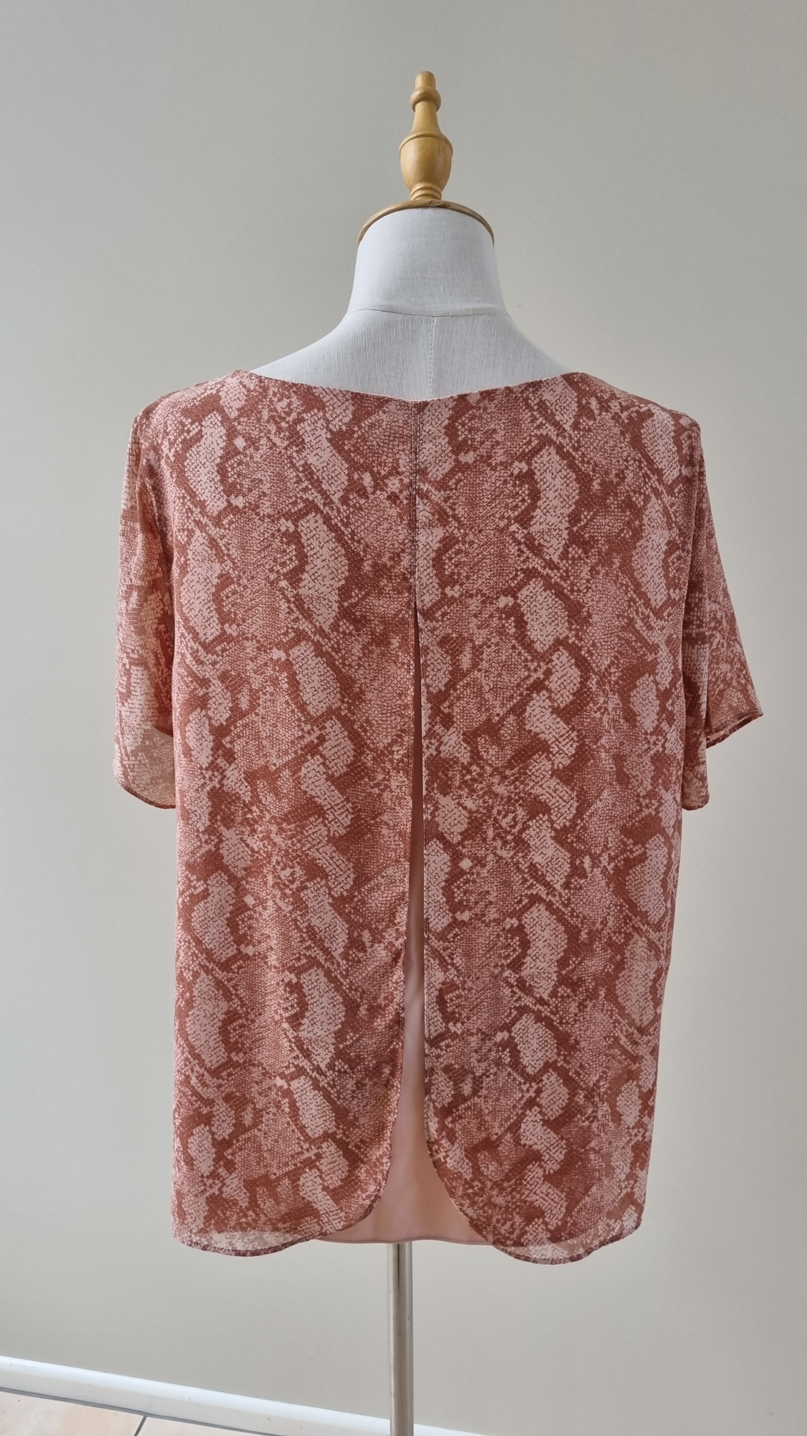 Oliver Black Top size 16, image 3