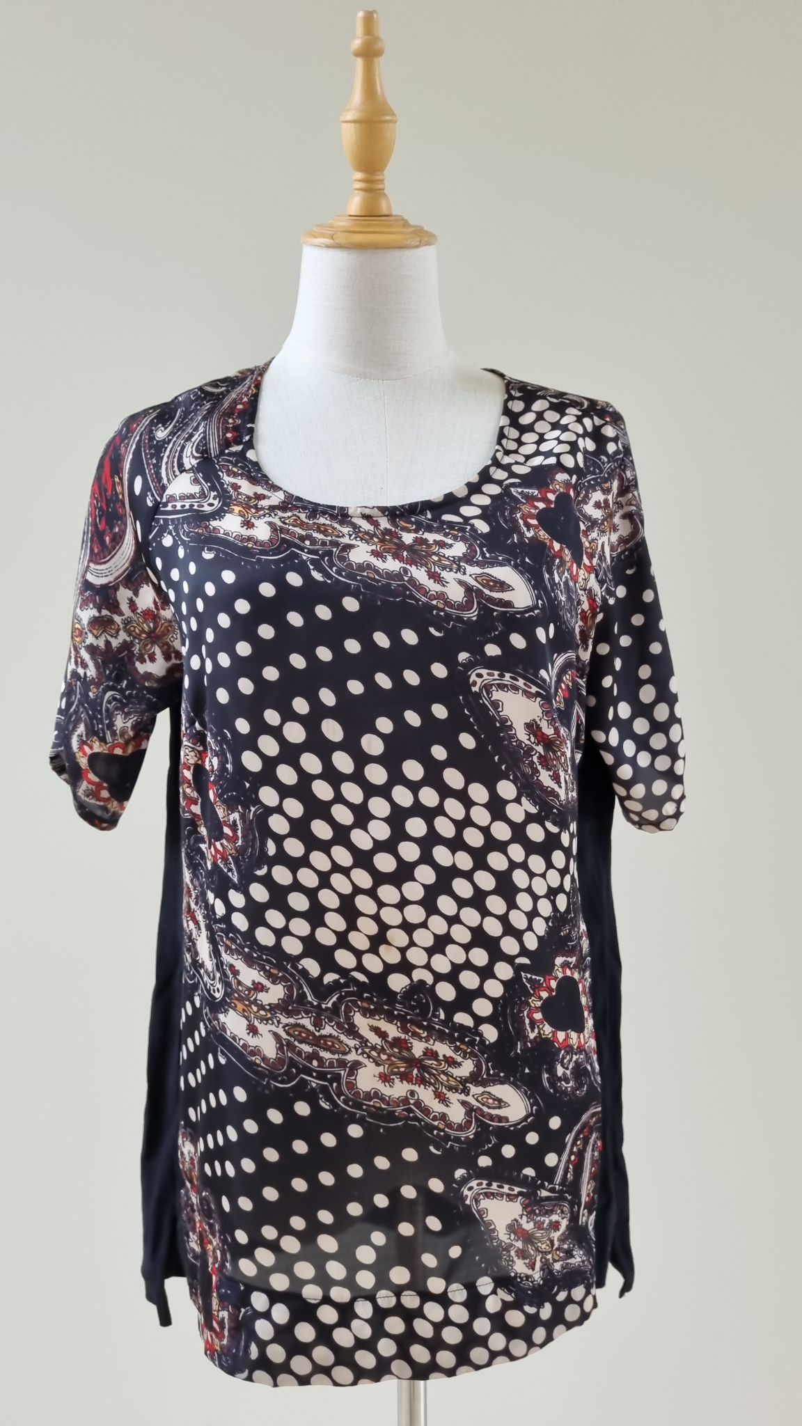 Scarlett Silk Blend Top size 12, image 2