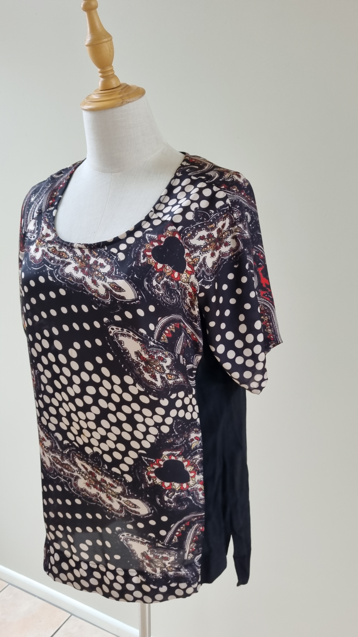 Scarlett Silk Blend Top size 12, image 3