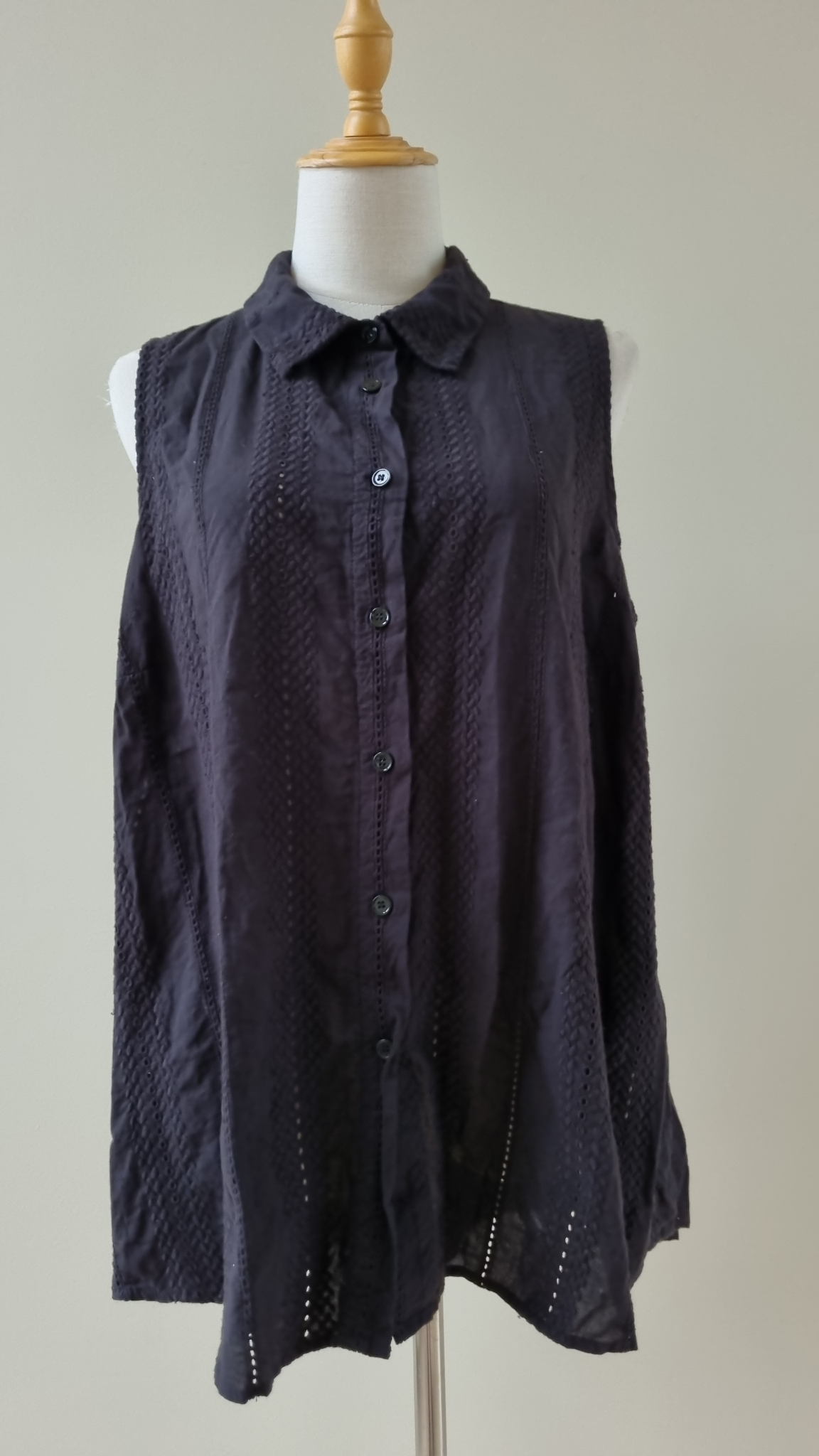 Sara Tunic Shirt Size 14