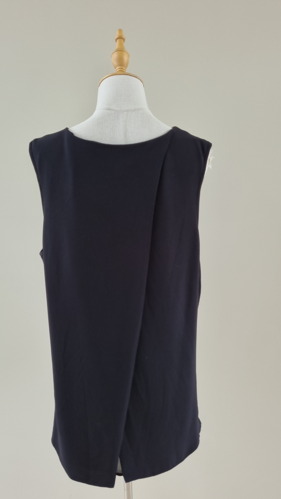 Capture Black Top size 16, image 5