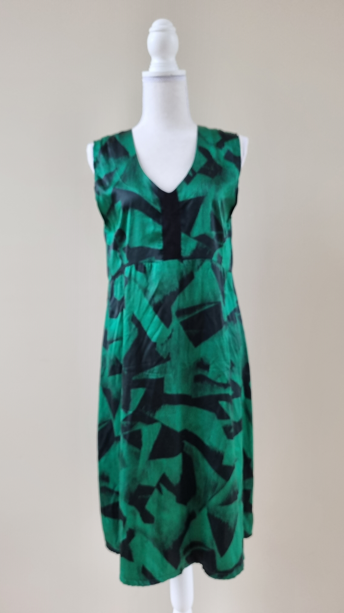 Widdess Dress Size 10
