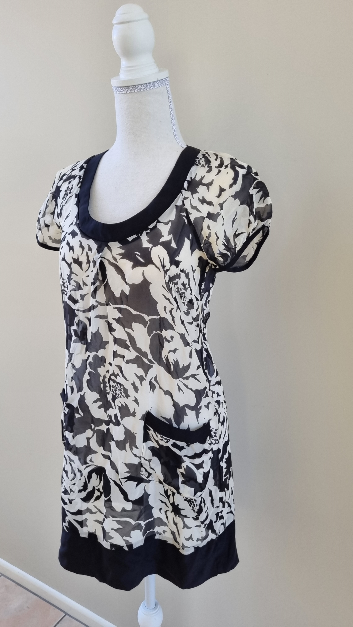 Alannah Hill Silk Dress size 8-10, image 3