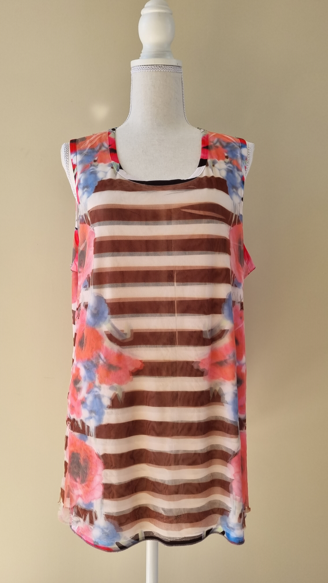 Merric Top Size 18