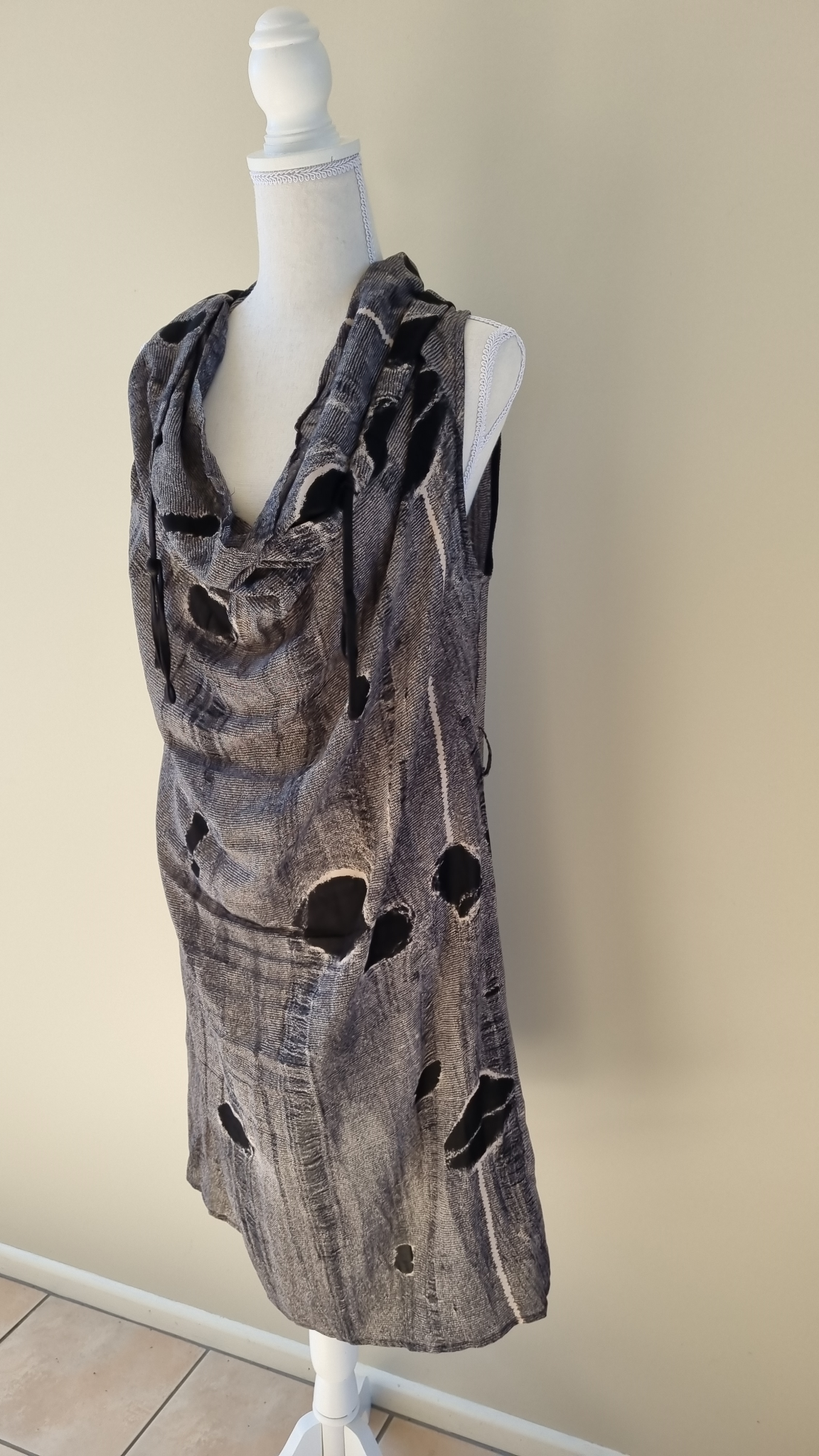 Chasing Ali Dress size 14, image 3