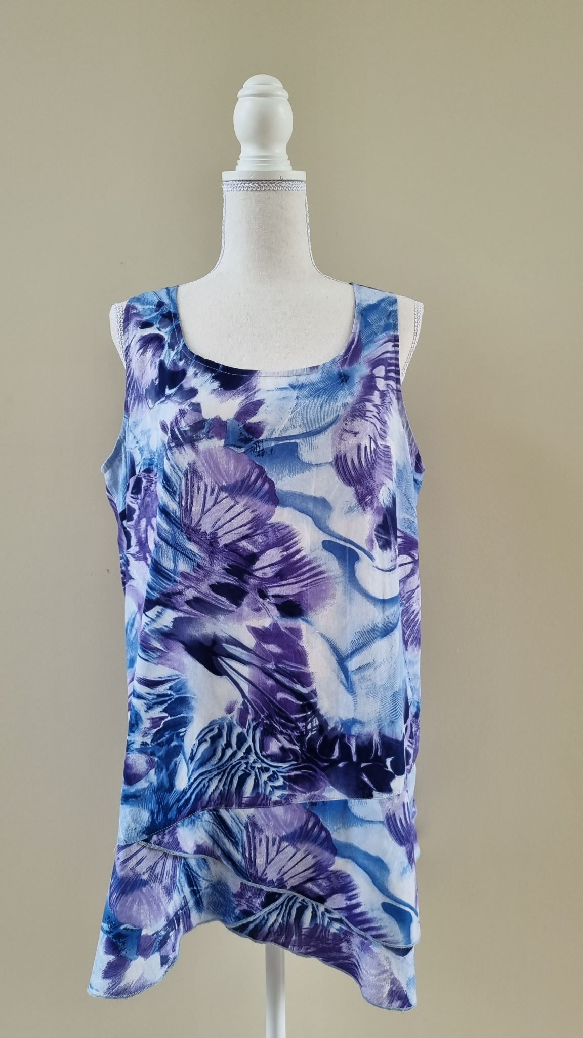 Resort Top size 16
