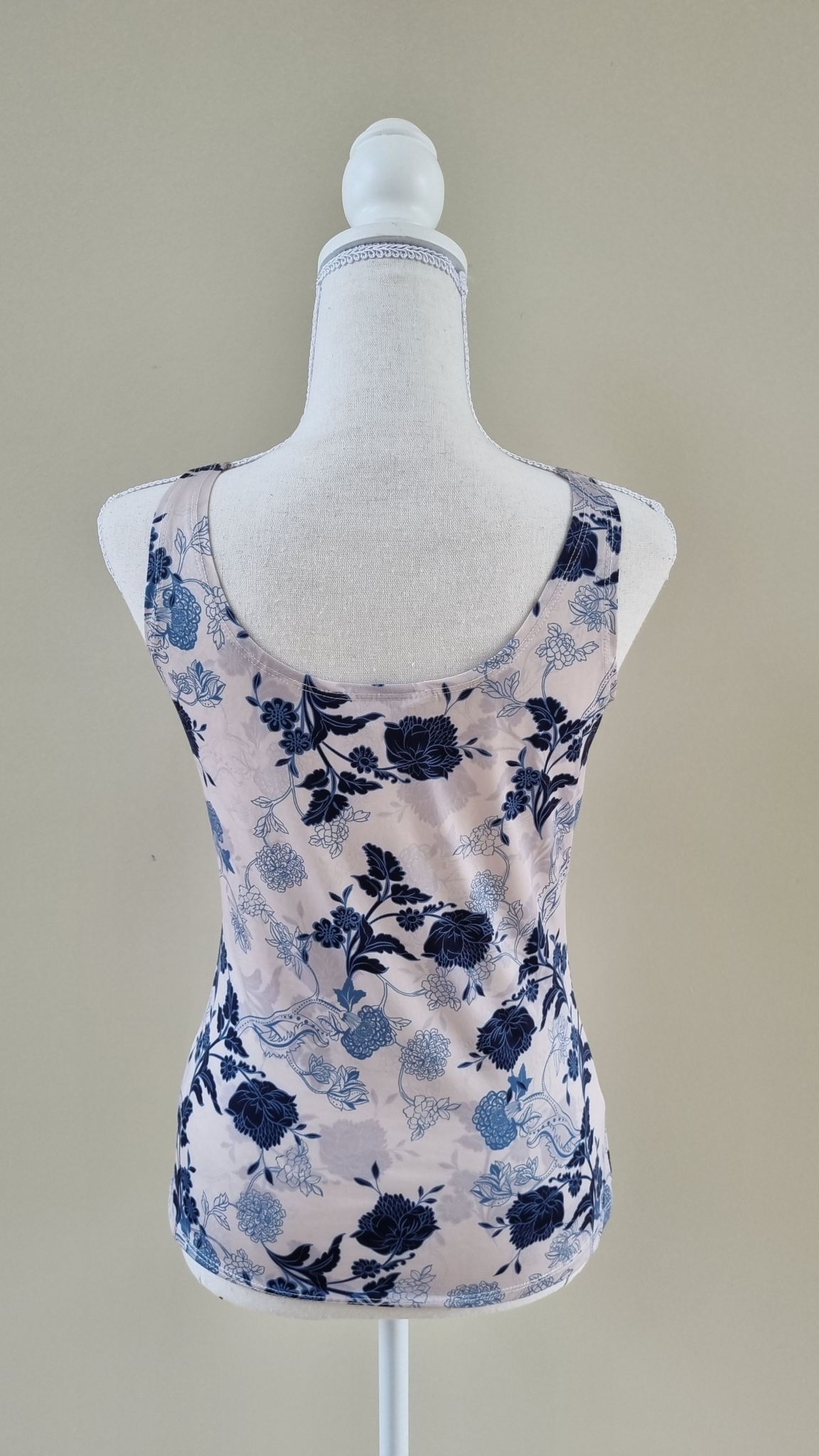 Loobies Story Top size 10, image 4