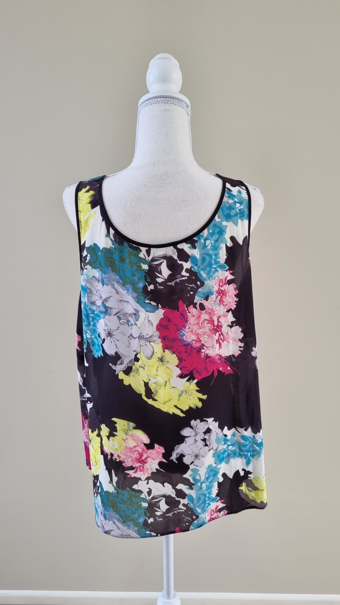 Sara Top size 16, image 4