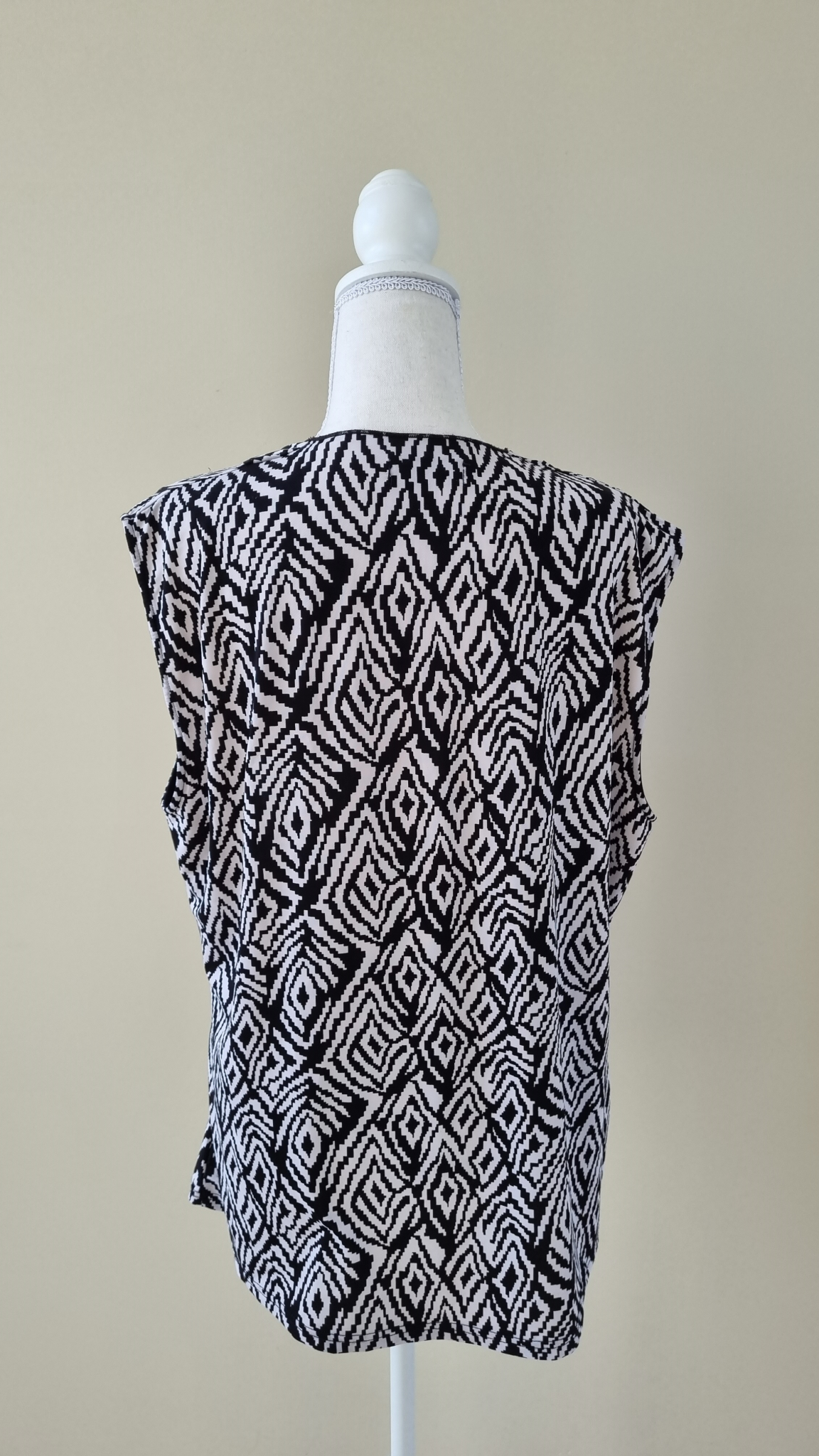Merric Top Size 20, image 3