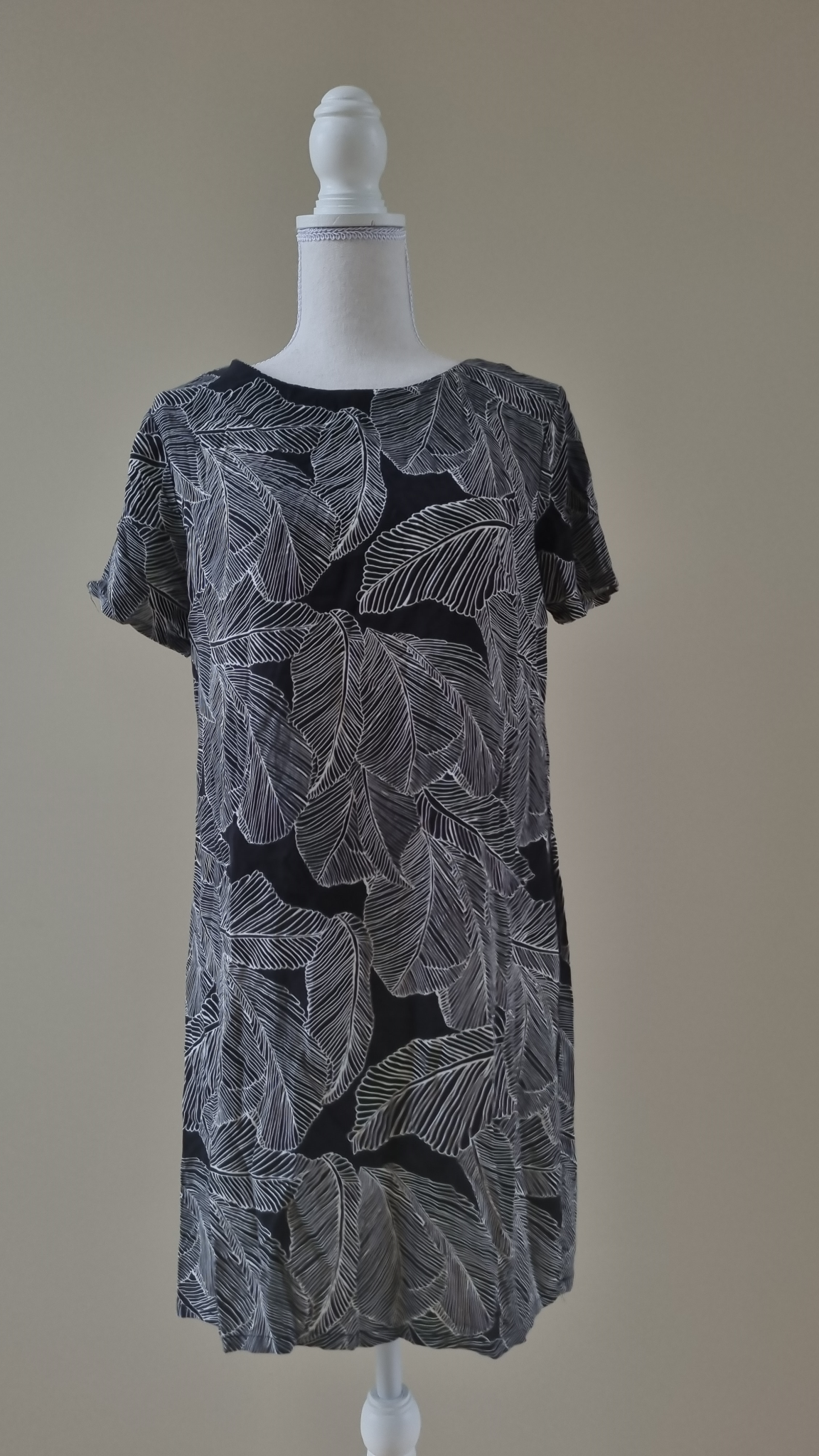 All about Eve Dress size 12, image 2