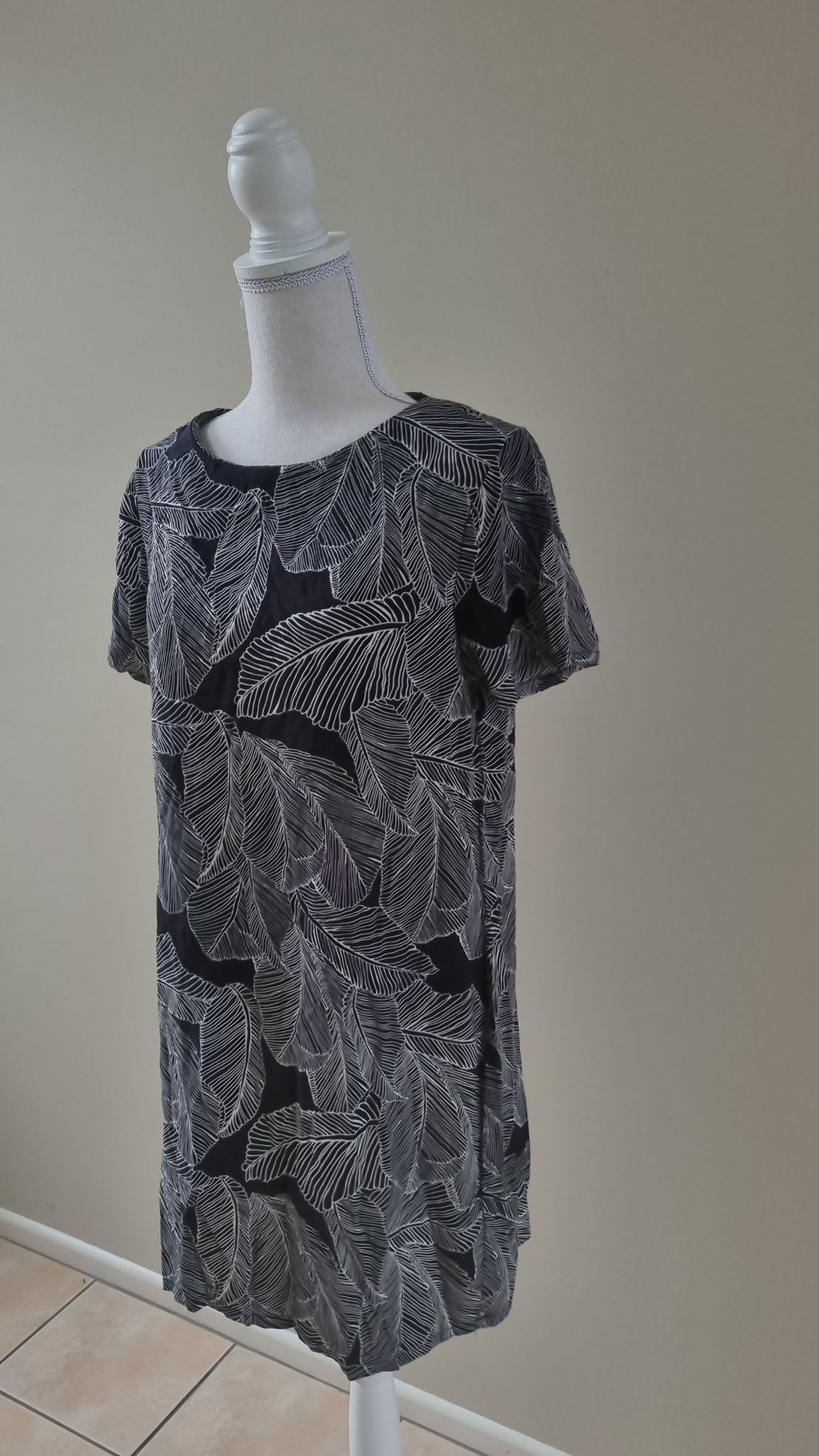 All about Eve Dress size 12, image 3