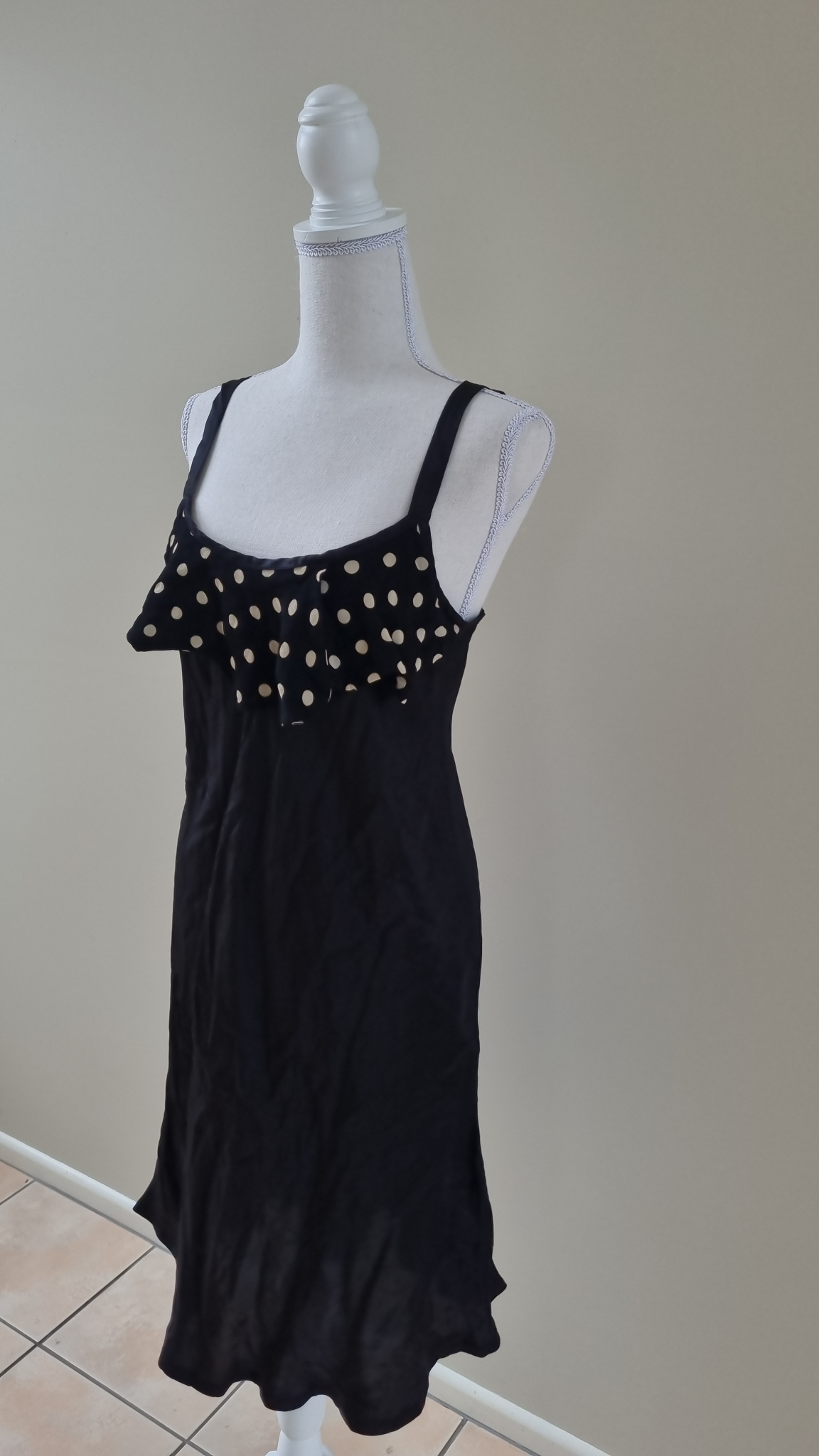 Thrive NZ Designer Dress size S, image 3